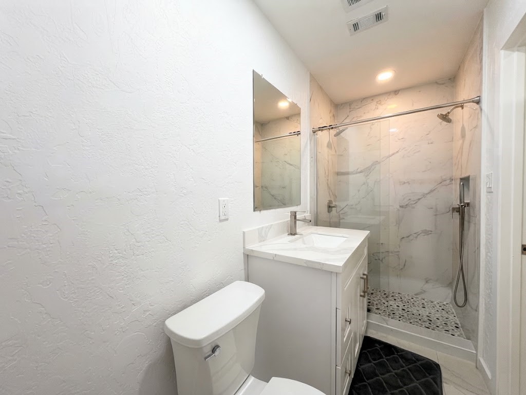 8210 Buffalo Speedway, Houston, TX 77025