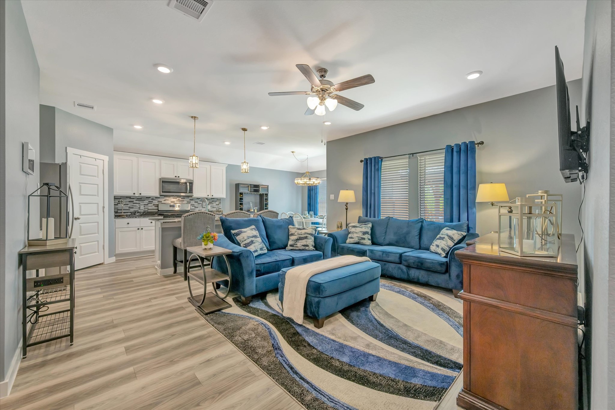 9525 Chelsea Street, Texas City, TX 77591