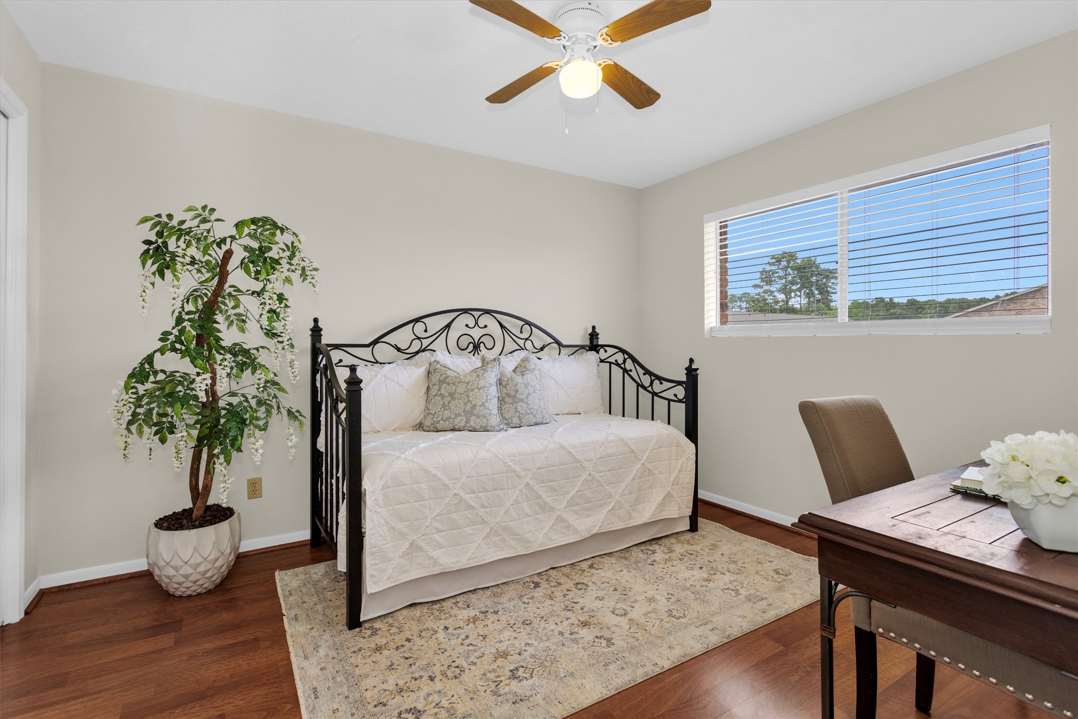 801 River Road, #104E, Montgomery, TX 77356