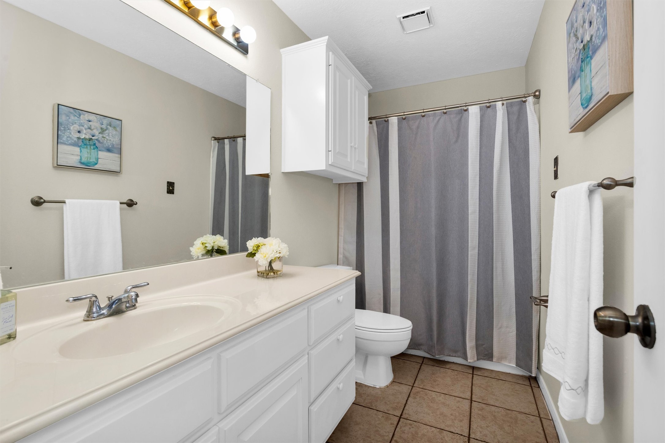 801 River Road, #104E, Montgomery, TX 77356