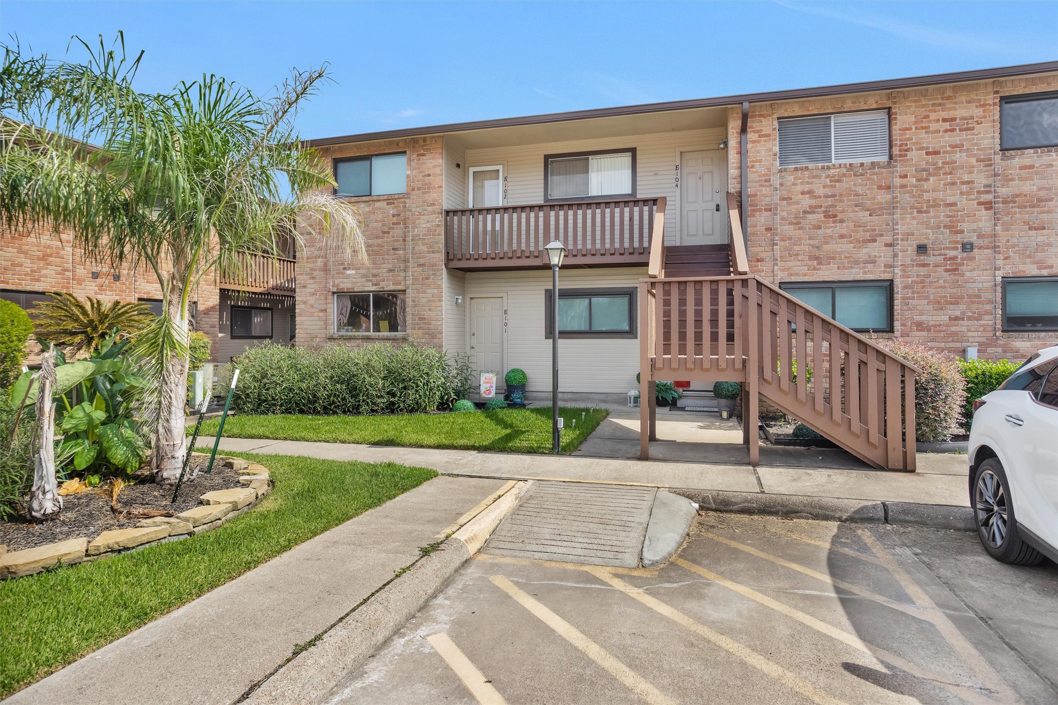 801 River Road, #104E, Montgomery, TX 77356