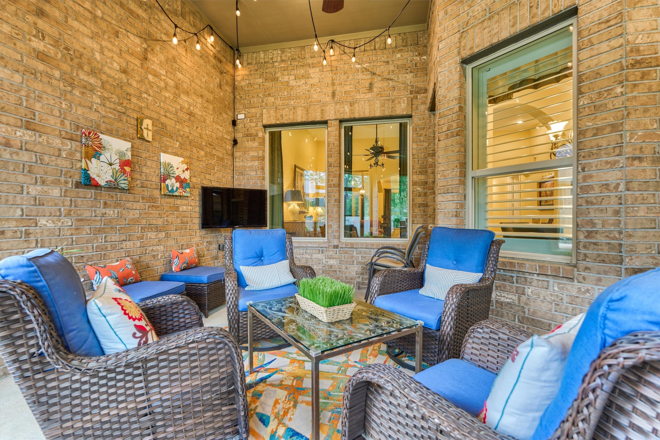 Whether it's enjoying a morning cup of coffee or hosting family and friends, you'll never tire of this screened in porch.
