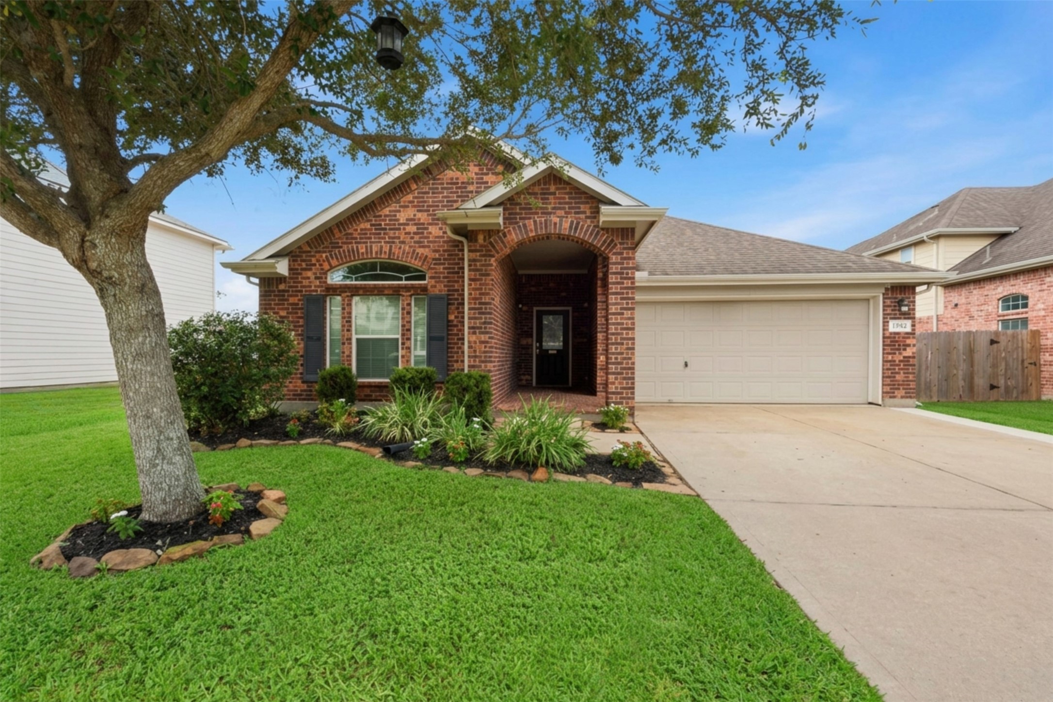 1284 Pinto Pass, Alvin, TX 77511 1284 Pinto Pass, Alvin, TX 77511