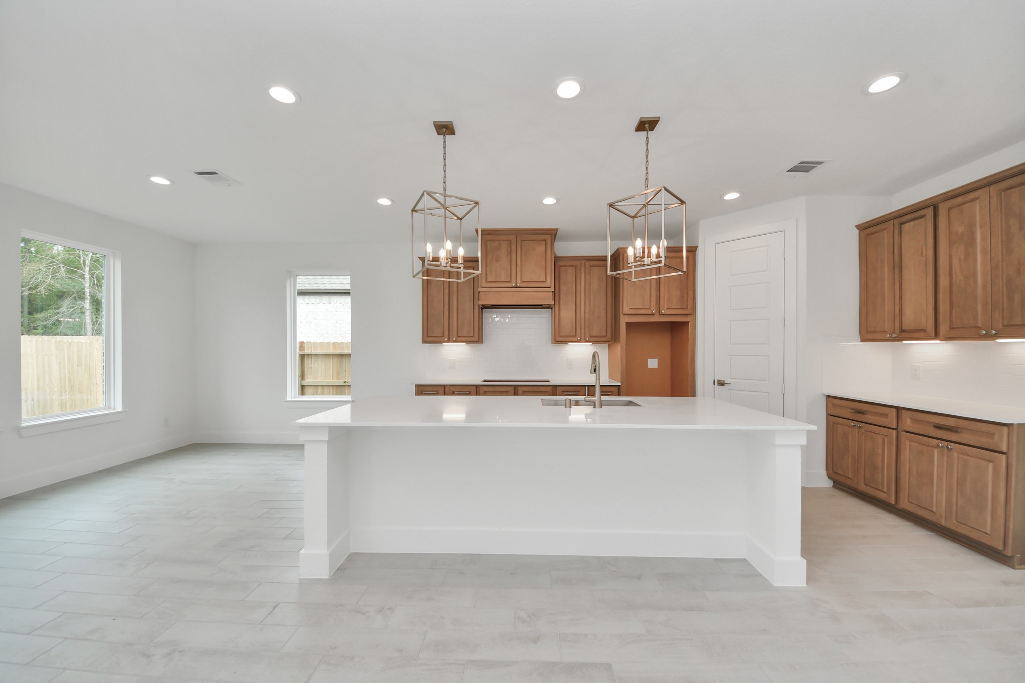 2065 Corn Thistle Way, Magnolia, TX 77355