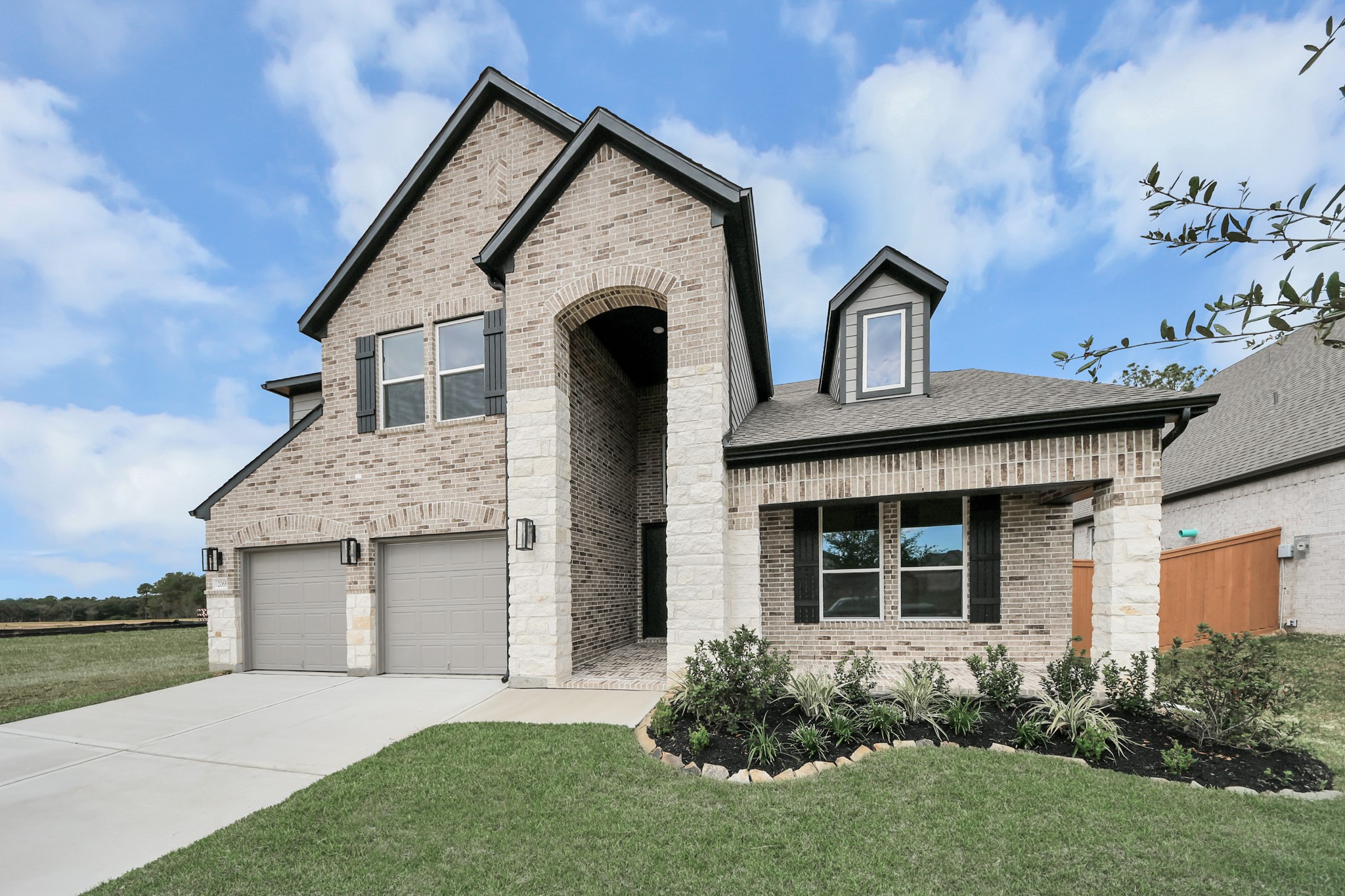 2065 Corn Thistle Way, Magnolia, TX 77355