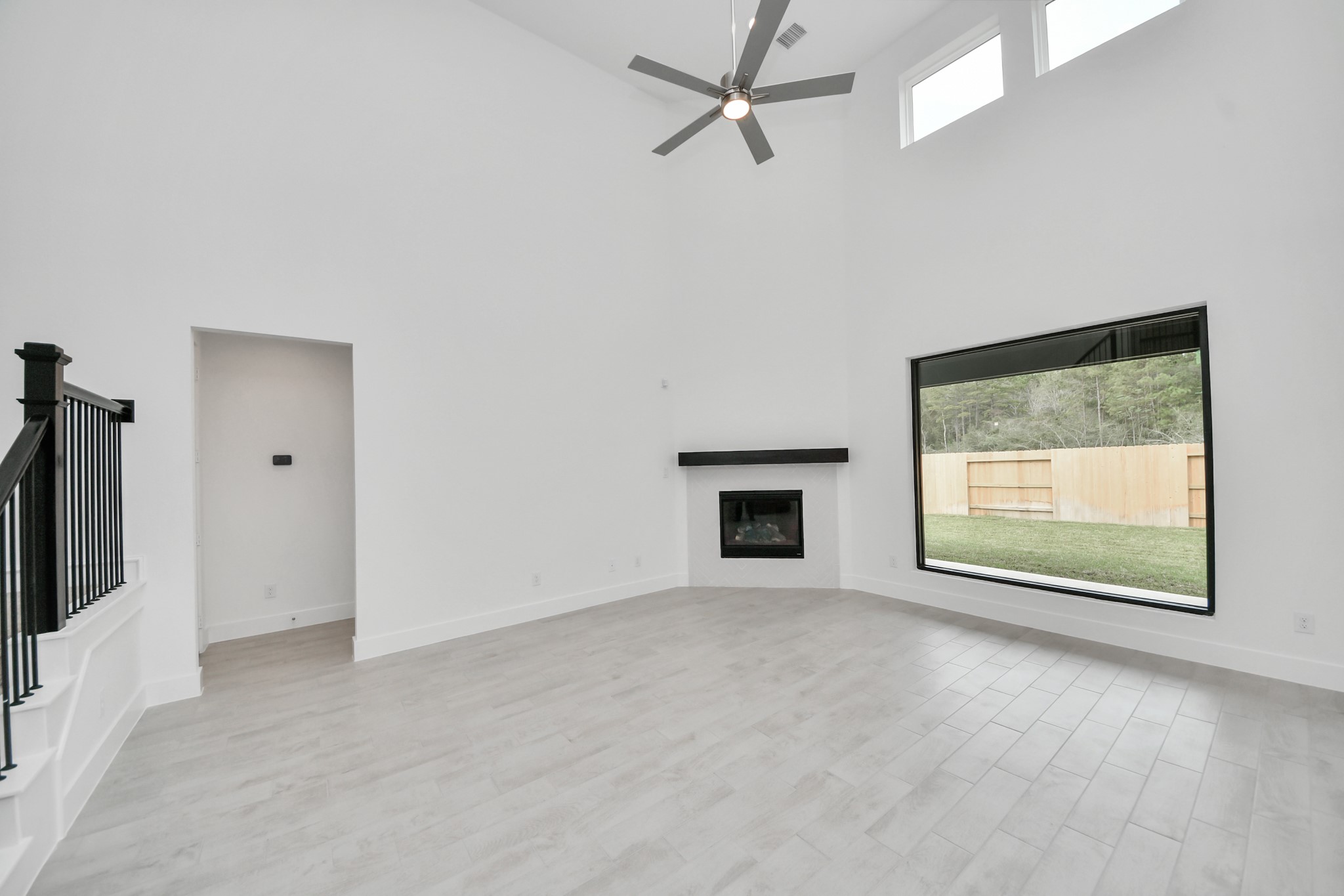 2065 Corn Thistle Way, Magnolia, TX 77355