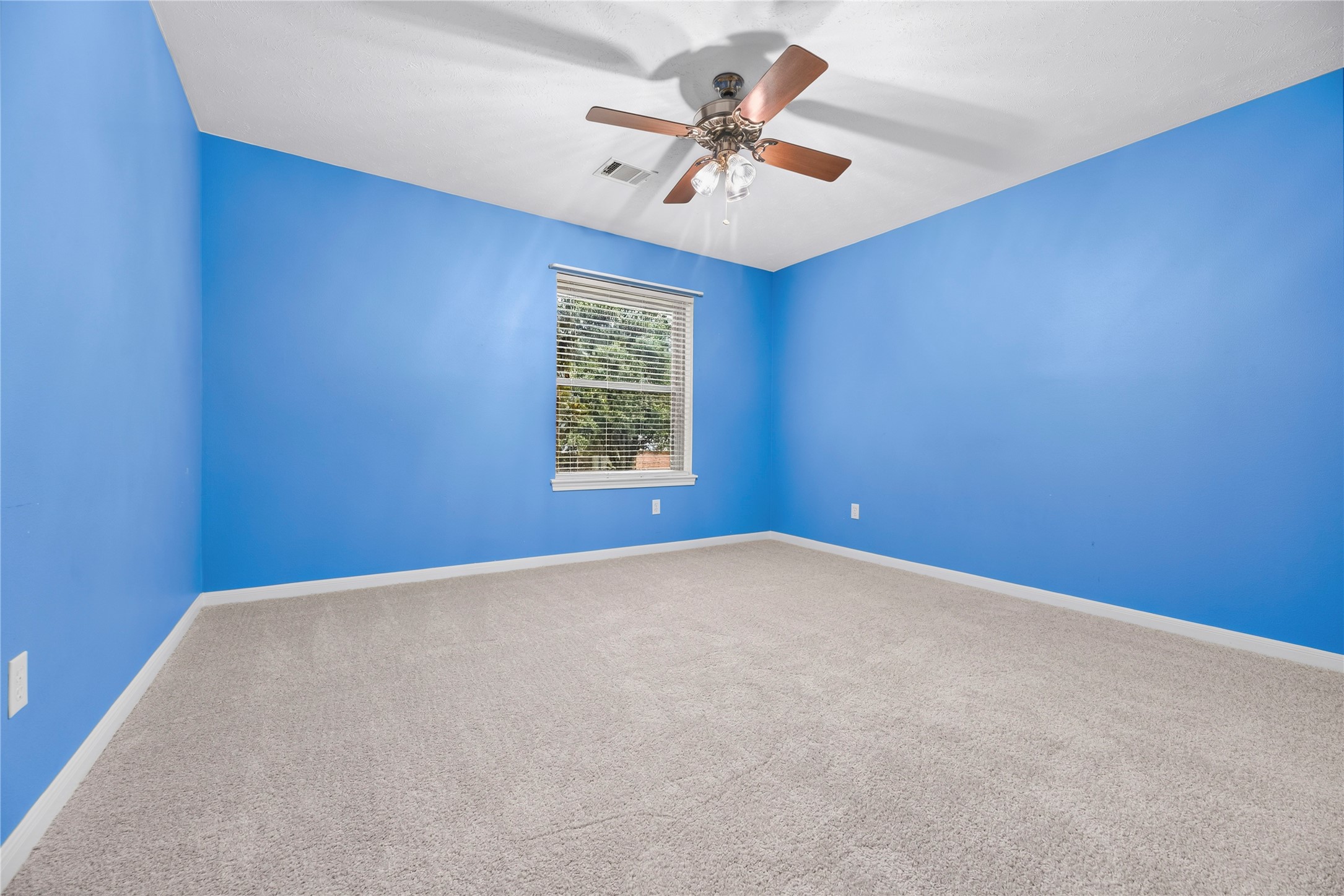 With 3 upstairs bedrooms plus a bonus room that could easily serve as a 5th bedroom, you will always have room for company. Wrapped in a moody blue palette, this roomy retreat offers plenty of floor space for furnishings and personal touches, ample closet storage and easy access to a full bathroom.