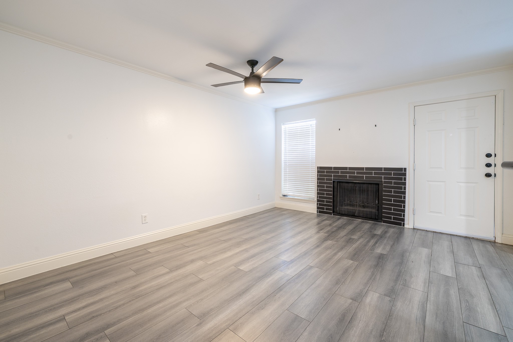 14600 Fonmeadow Drive, #807, Houston, TX 77035