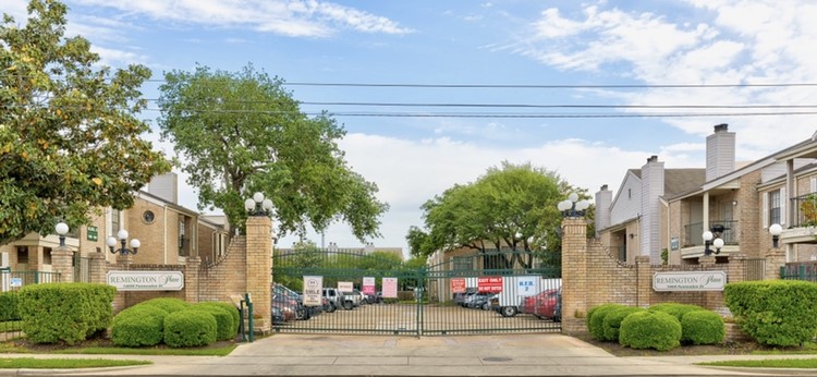 14600 Fonmeadow Drive, #807, Houston, TX 77035