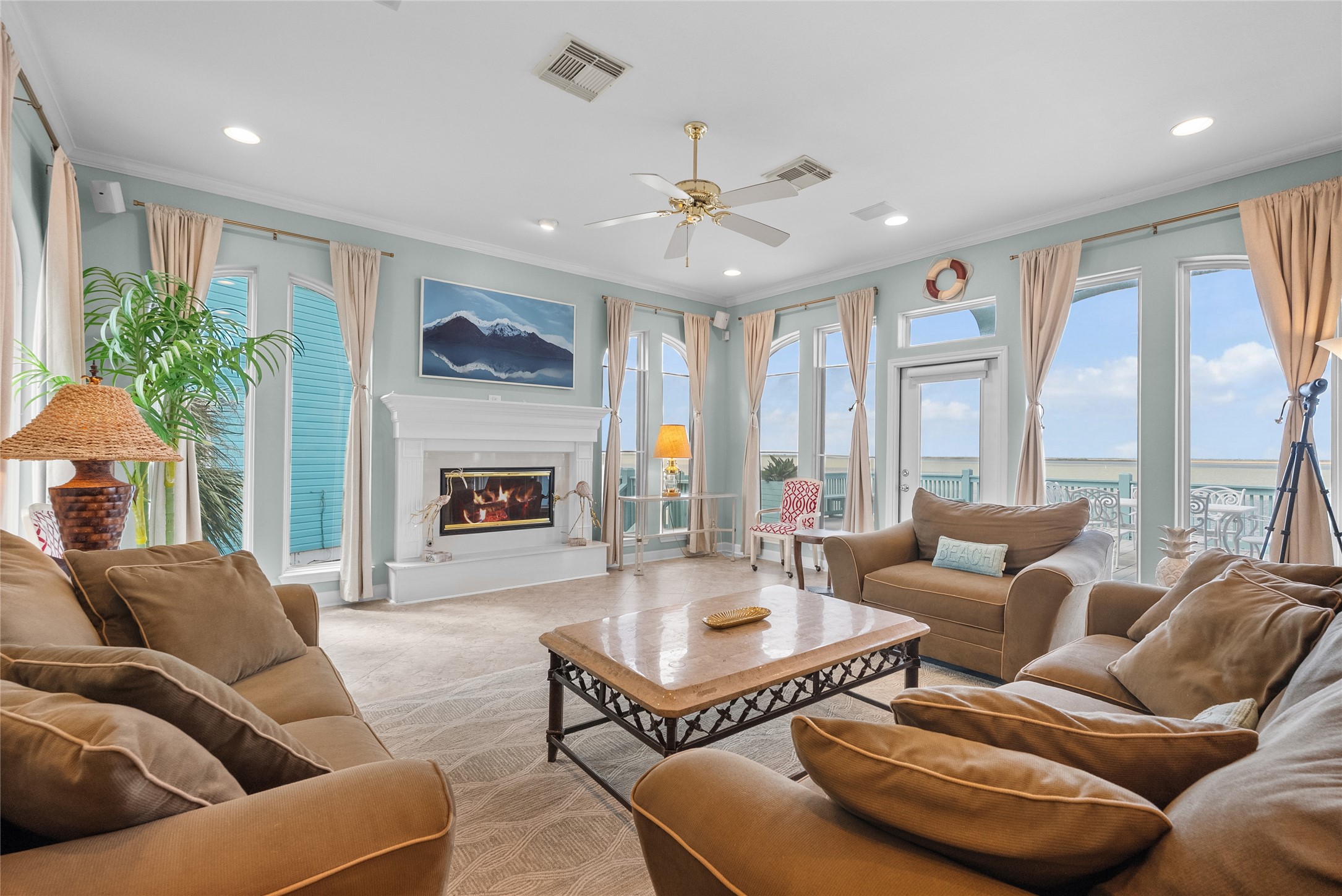 143 Isles End Road, Tiki Island, TX 77554 143 Isles End Road, Tiki Island, TX 77554