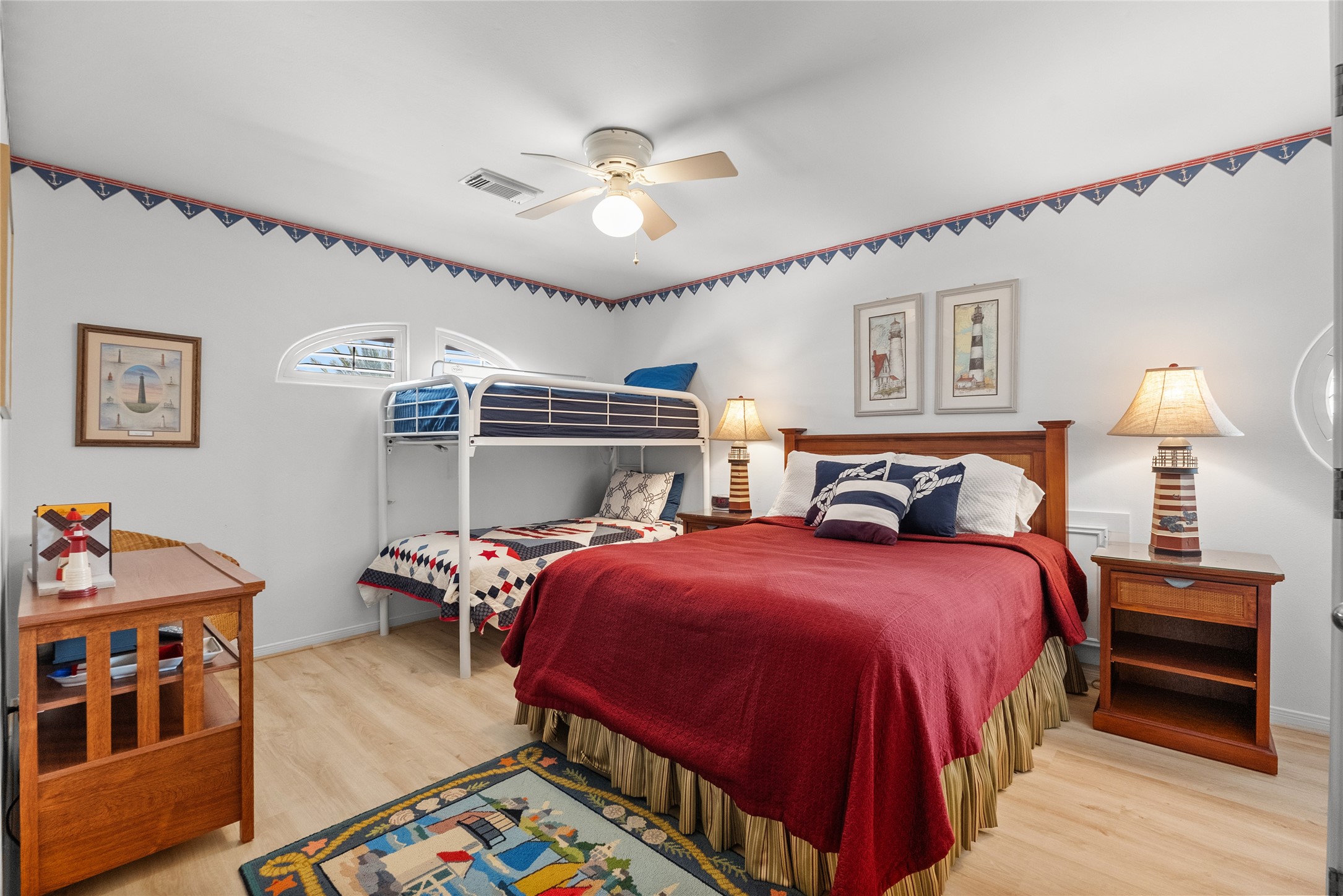 143 Isles End Road, Tiki Island, TX 77554