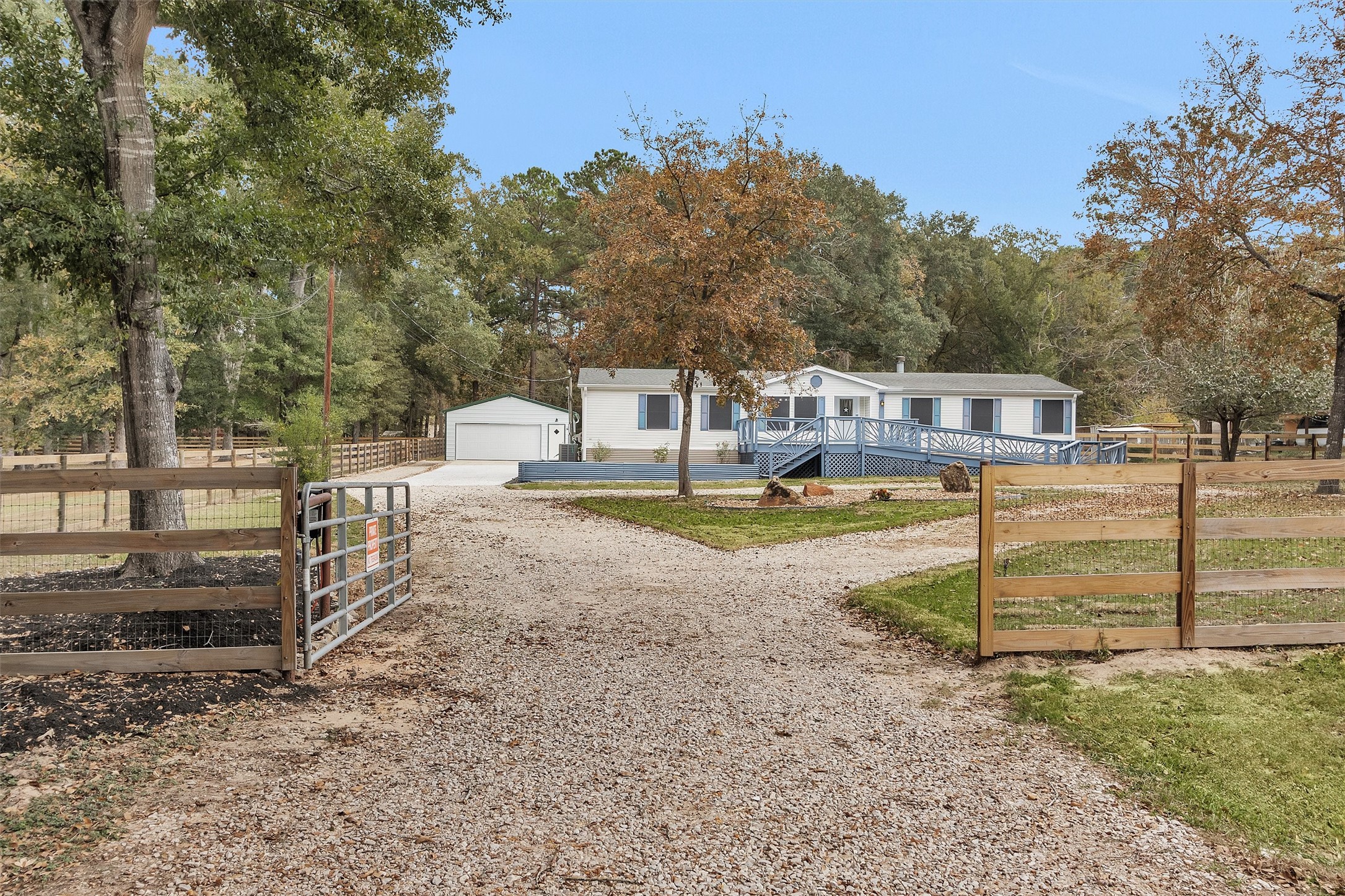 Fully fenced w/ electric gate access