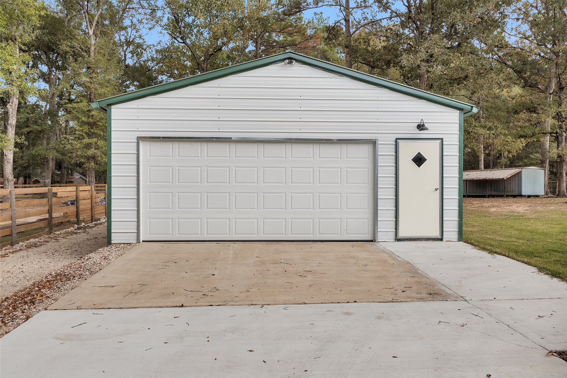 New oversized garage