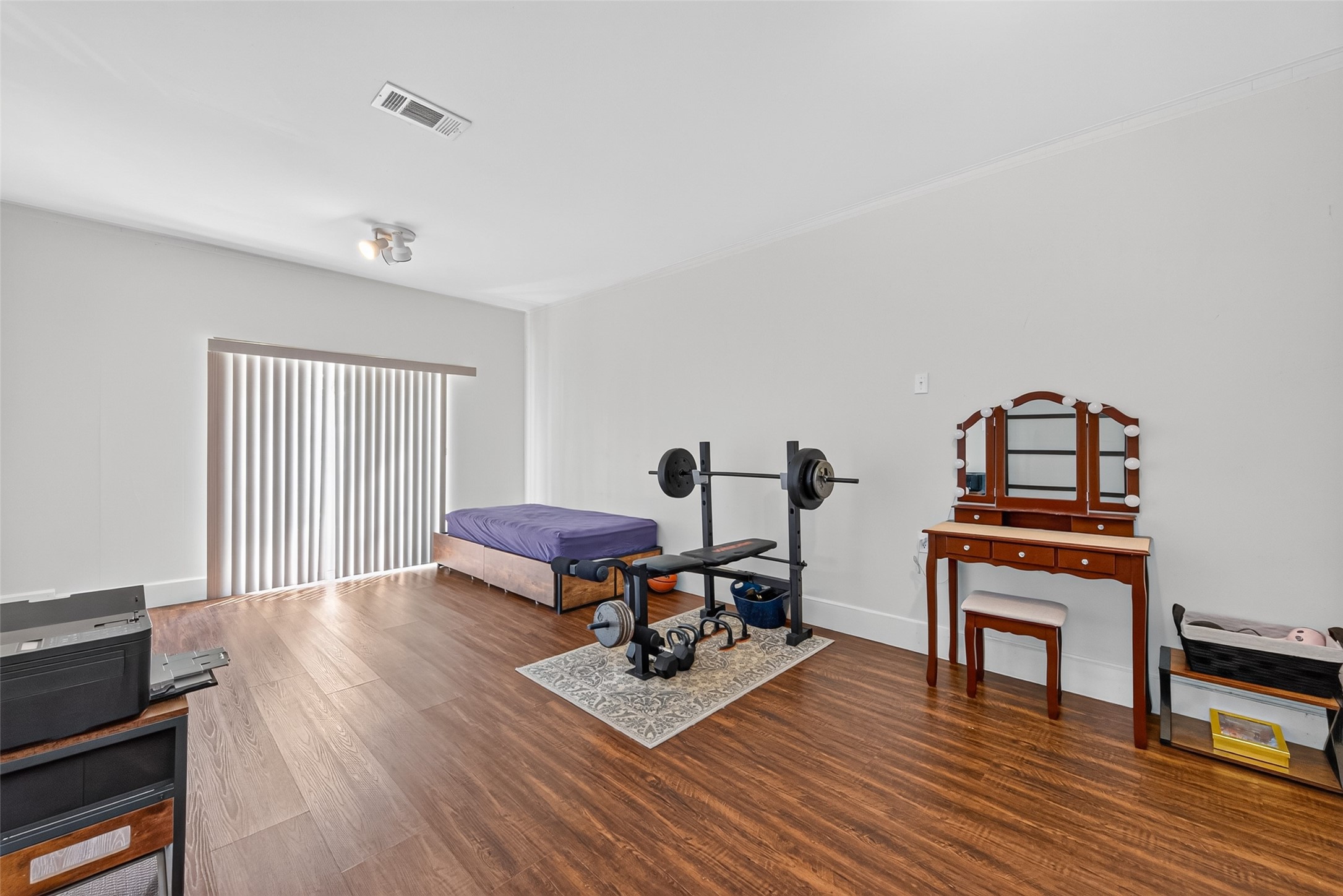 10635 Seaford Drive, Houston, TX 77089