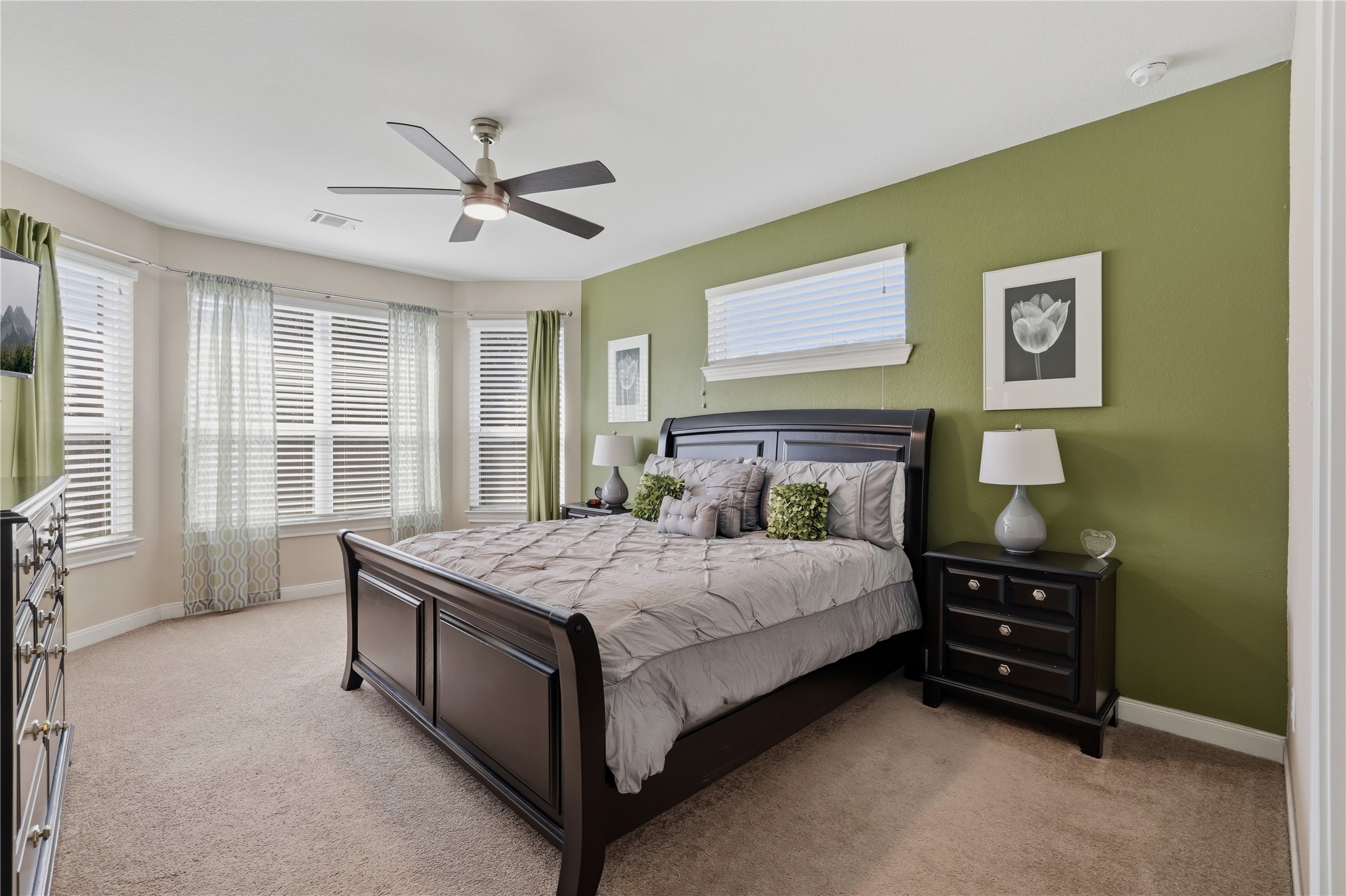 17105 Stillhouse Lake Court, Houston, TX 77044