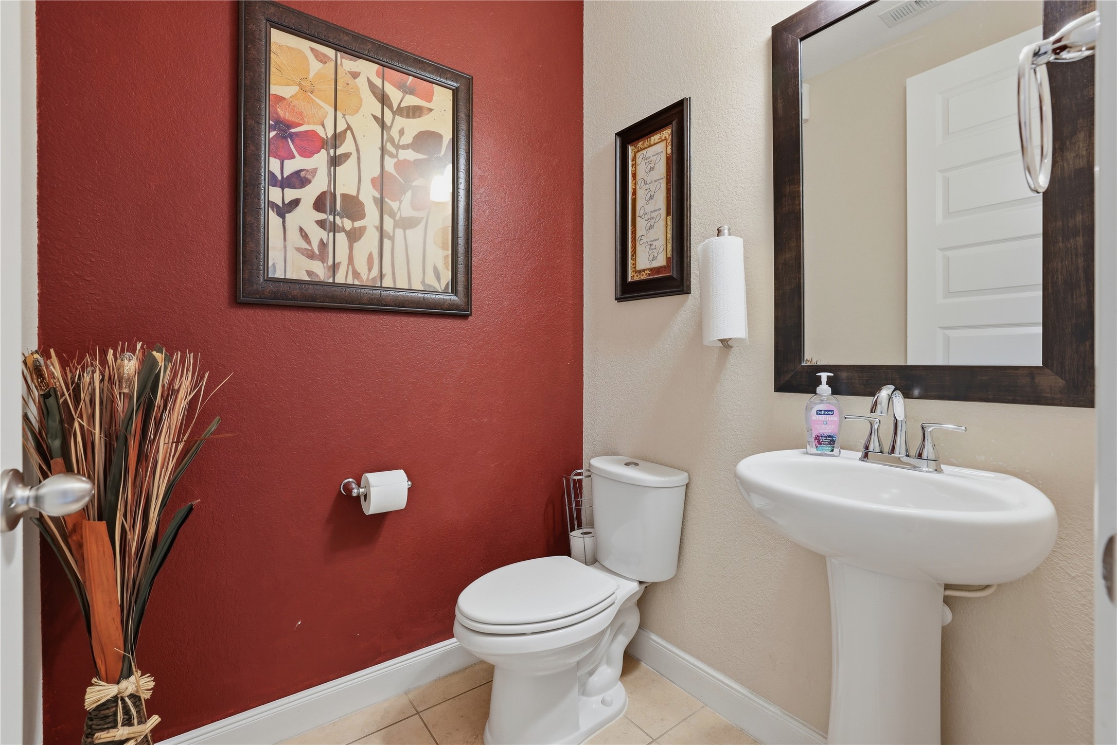 17105 Stillhouse Lake Court, Houston, TX 77044