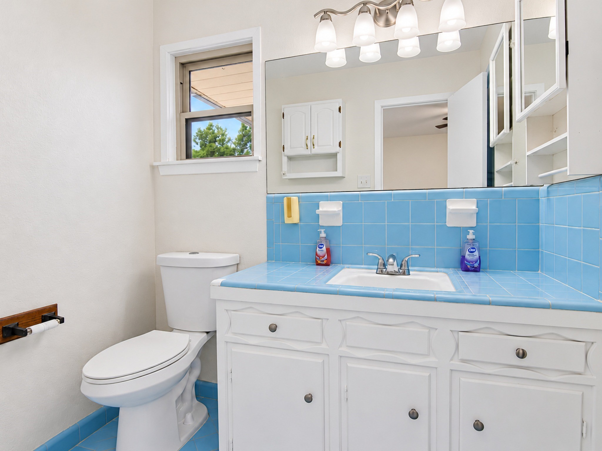 Vintage bathroom.