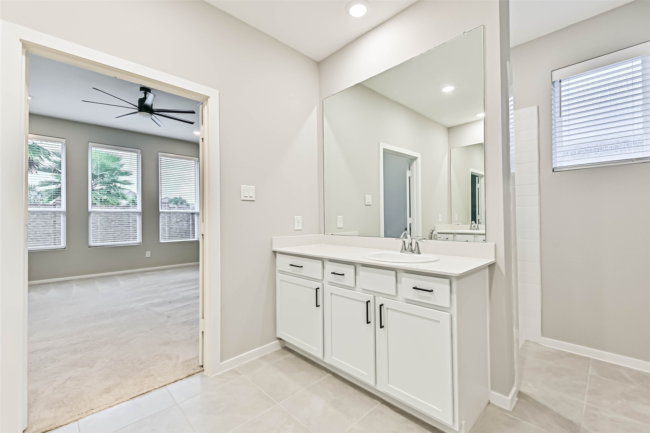 3106 Mariner Island Drive, La Marque, TX 77568