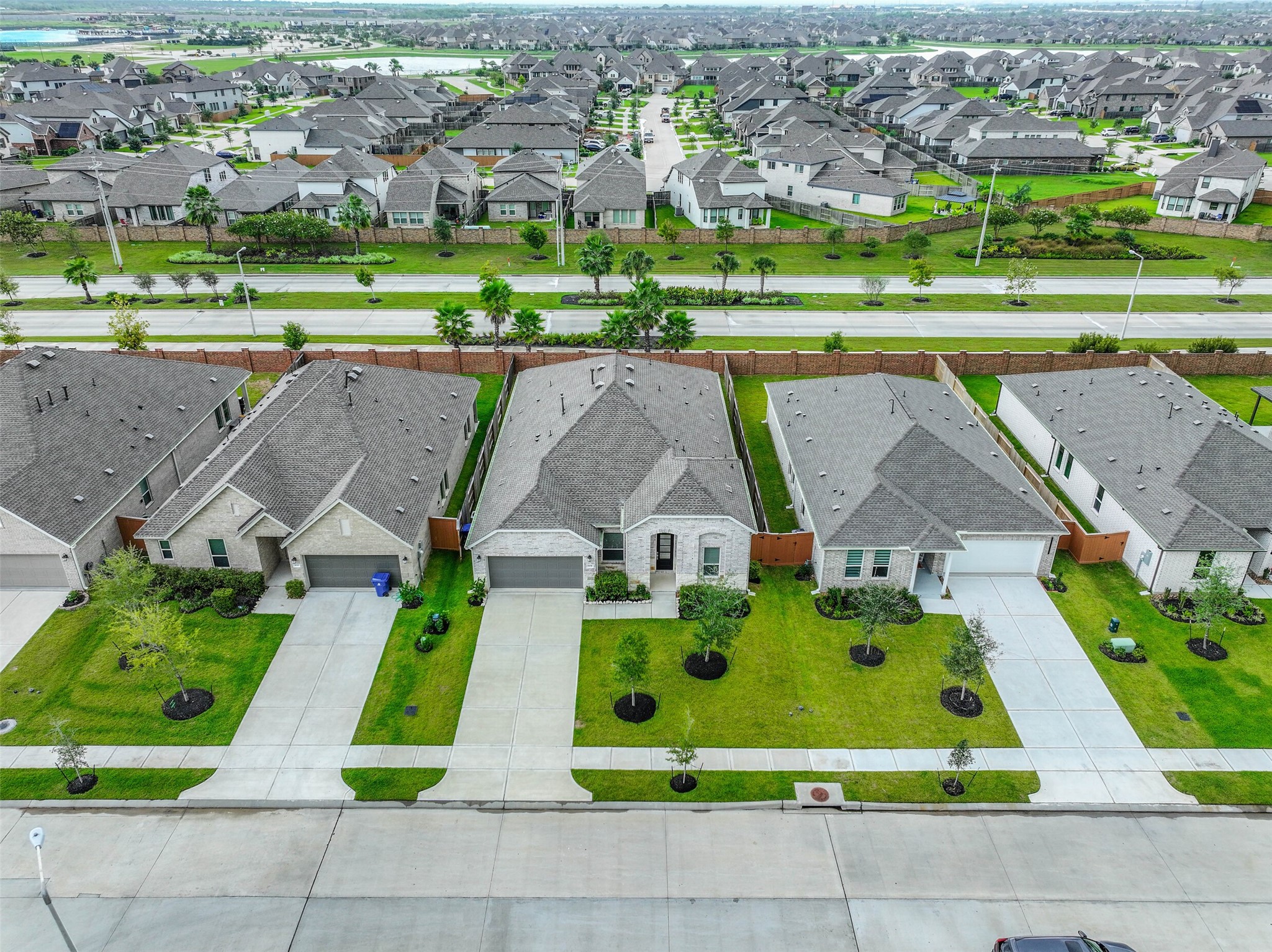 3106 Mariner Island Drive, La Marque, TX 77568