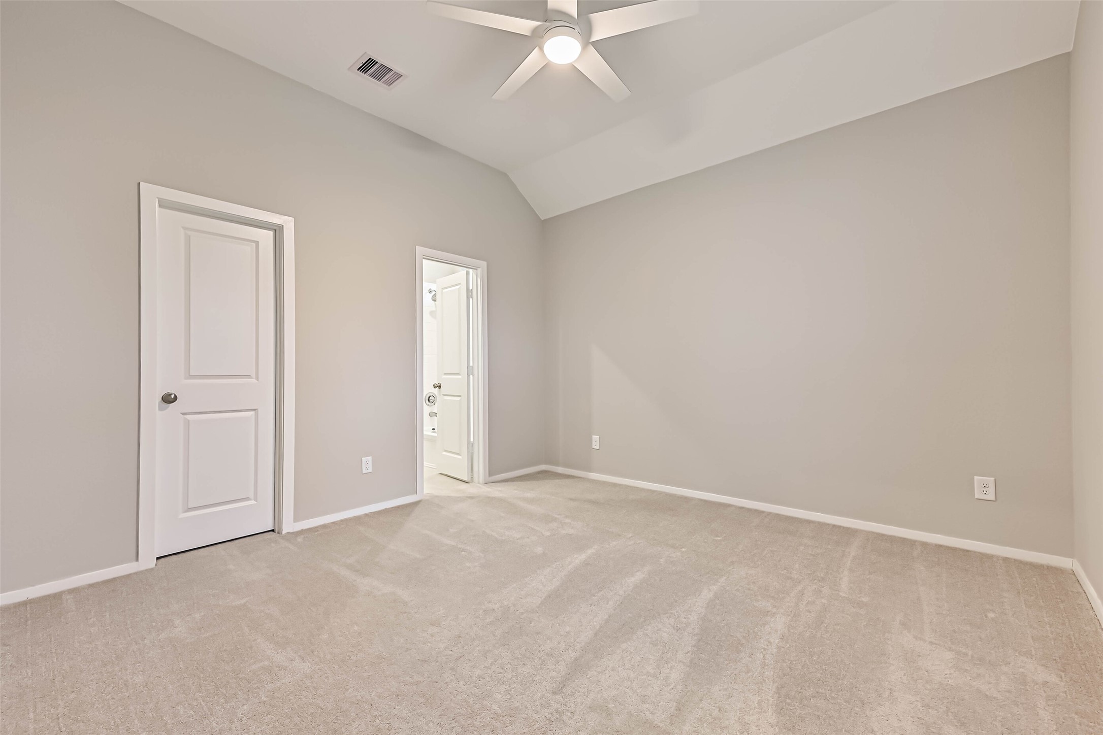 3106 Mariner Island Drive, La Marque, TX 77568