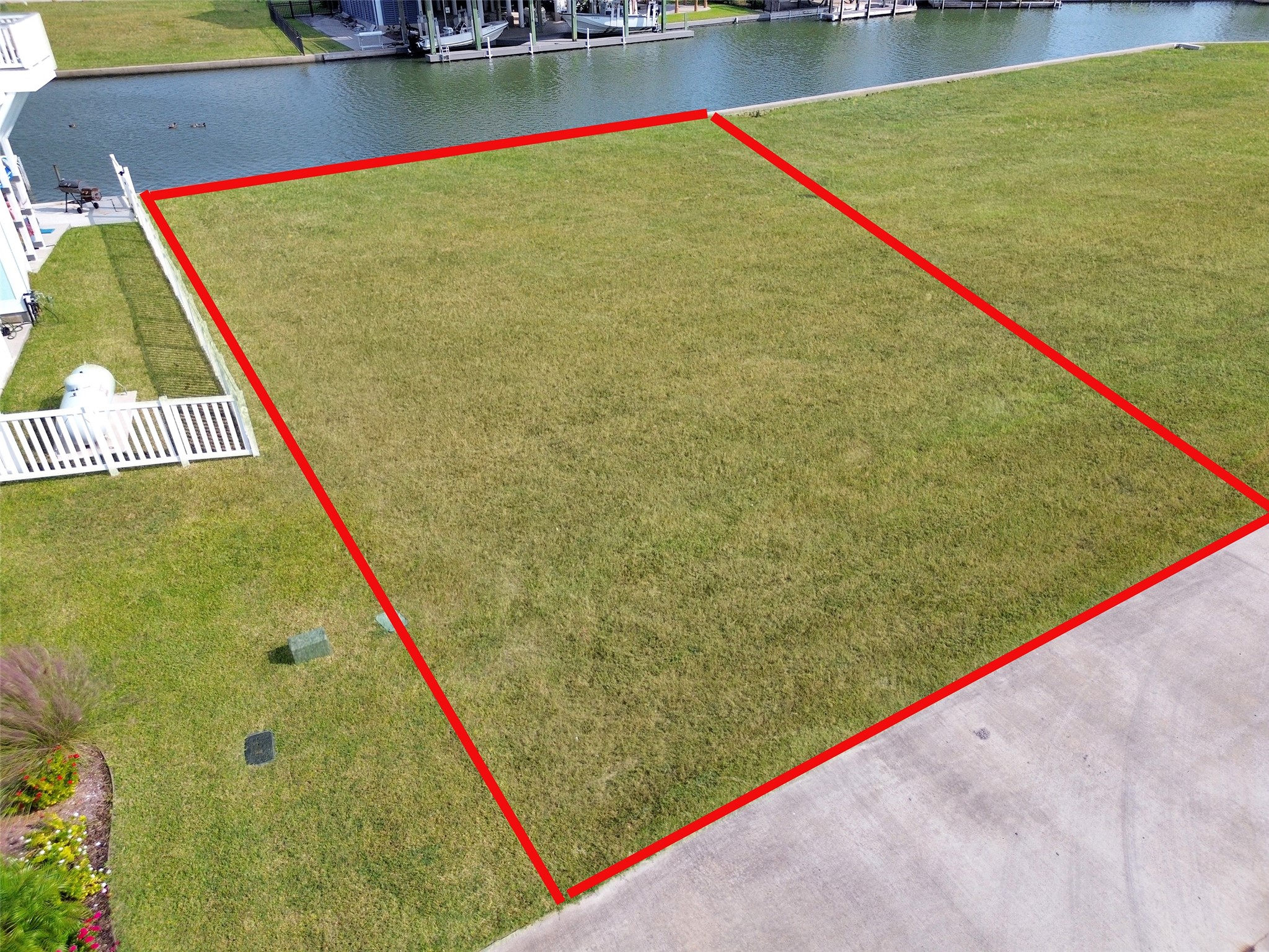 510 Neptune Circle, Tiki Island, TX 77554 510 Neptune Circle, Tiki Island, TX 77554