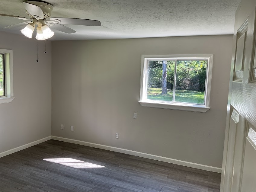 3515 Elm Drive, Dickinson, TX 77539