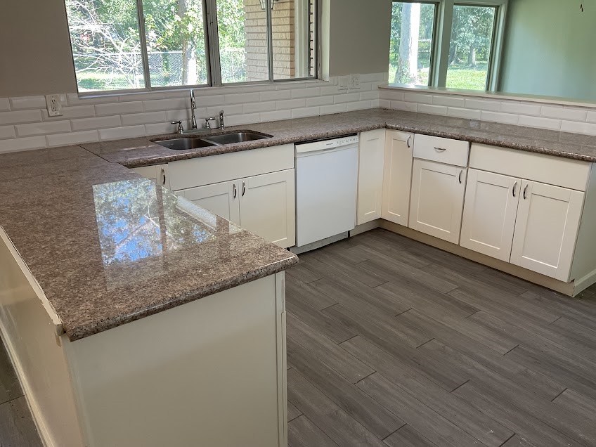 3515 Elm Drive, Dickinson, TX 77539
