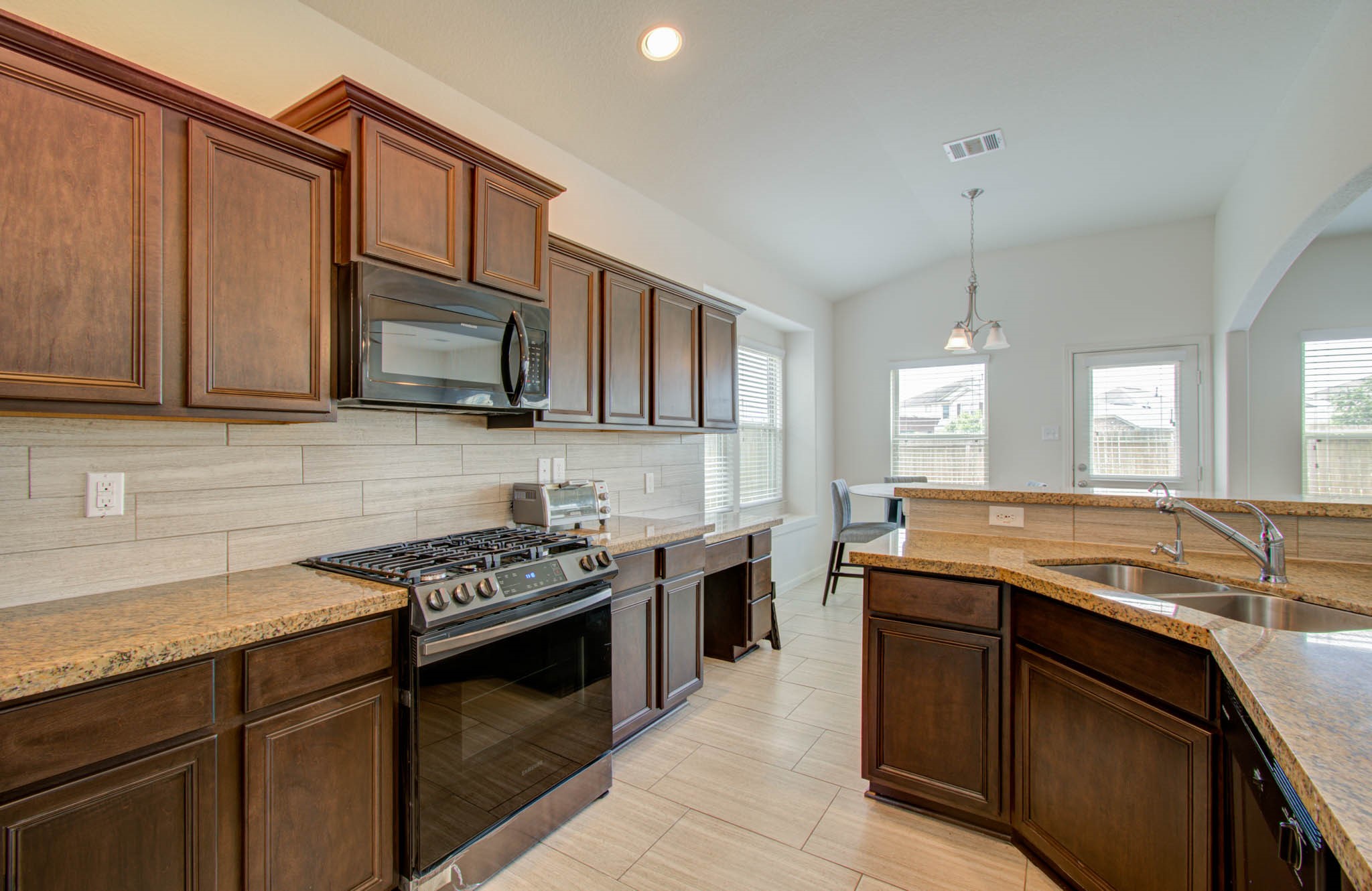 5515 Bayleys Court, Katy, TX 77449 5515 Bayleys Court, Katy, TX 77449