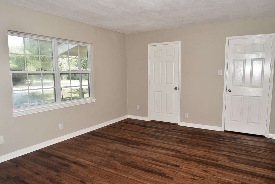 1030 Perkins Drive, Bacliff, TX 77518