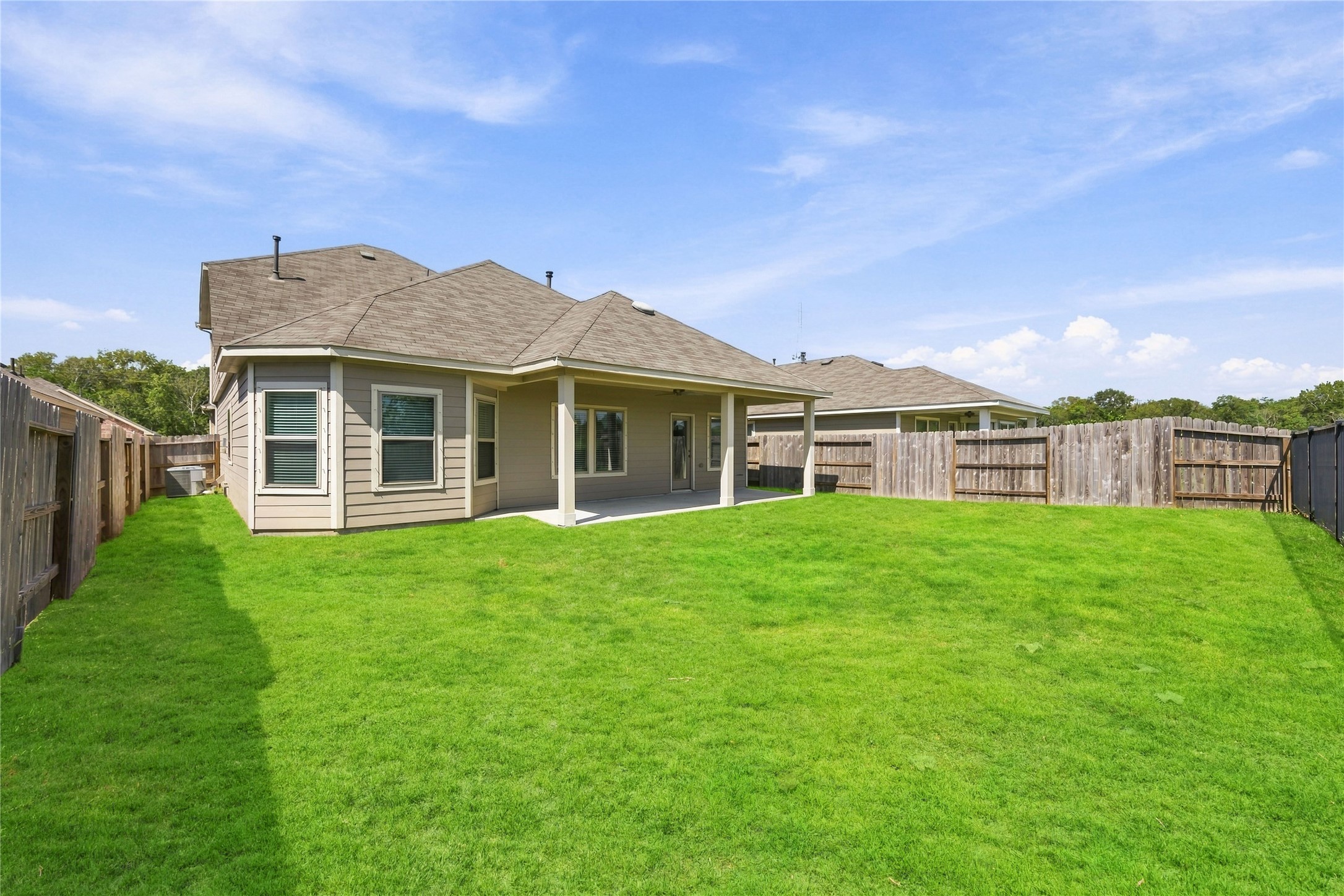 1173 Filly Creek Drive, Alvin, TX 77511
