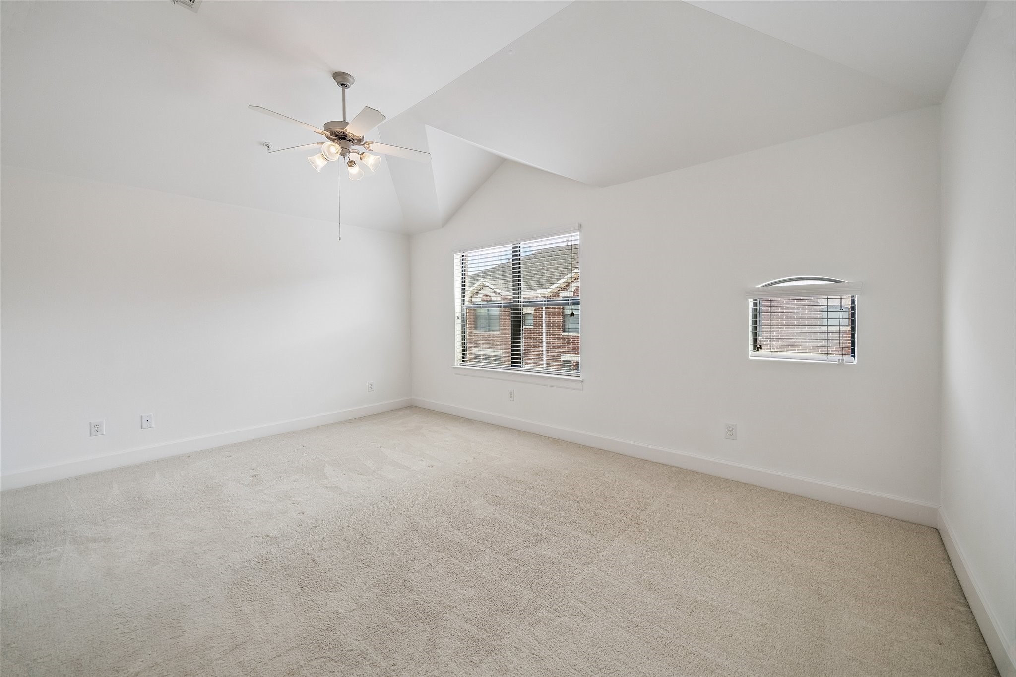 648 Westcross Street, #303, Houston, TX 77018