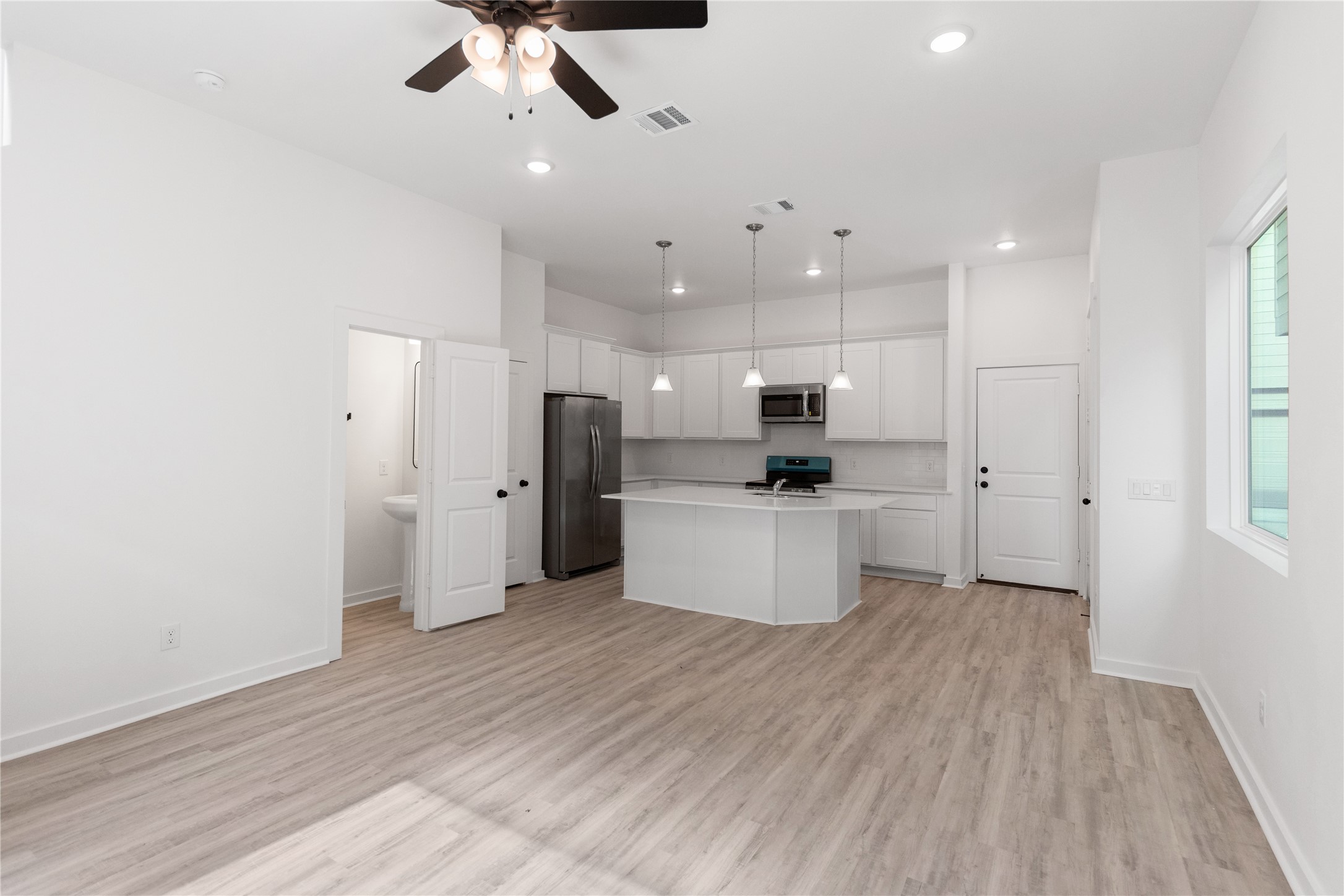 Overview of entire 1st floor living area