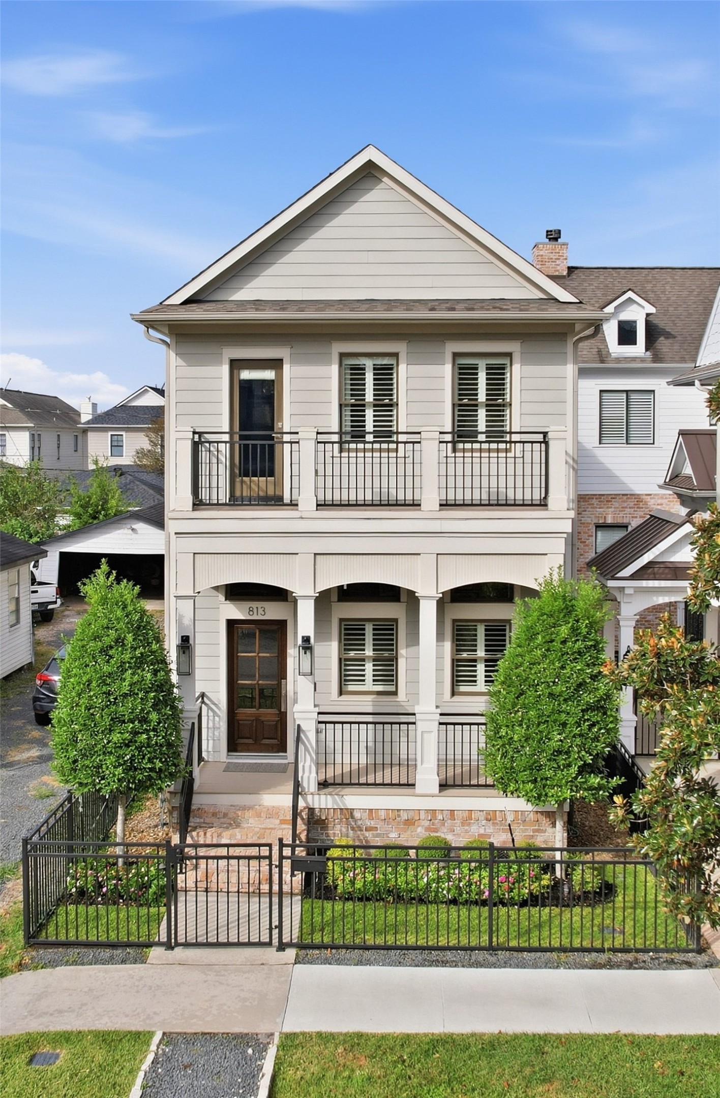 Welcome to 813 Ashland Street! In the heart of The Heights, this home has timeless curb appeal and an unbeatable walkable location.