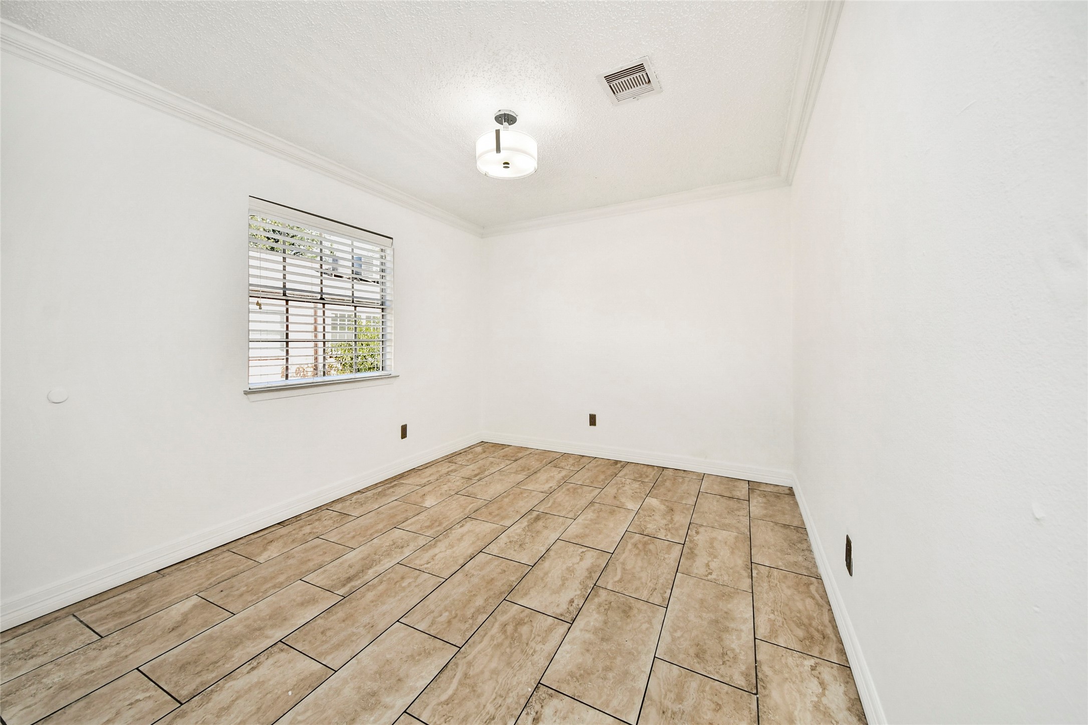 1240 Shadowdale Drive, #14, Houston, TX 77043
