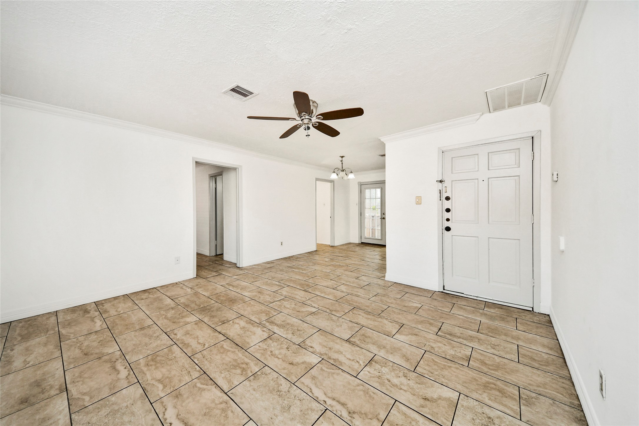 1240 Shadowdale Drive, #14, Houston, TX 77043