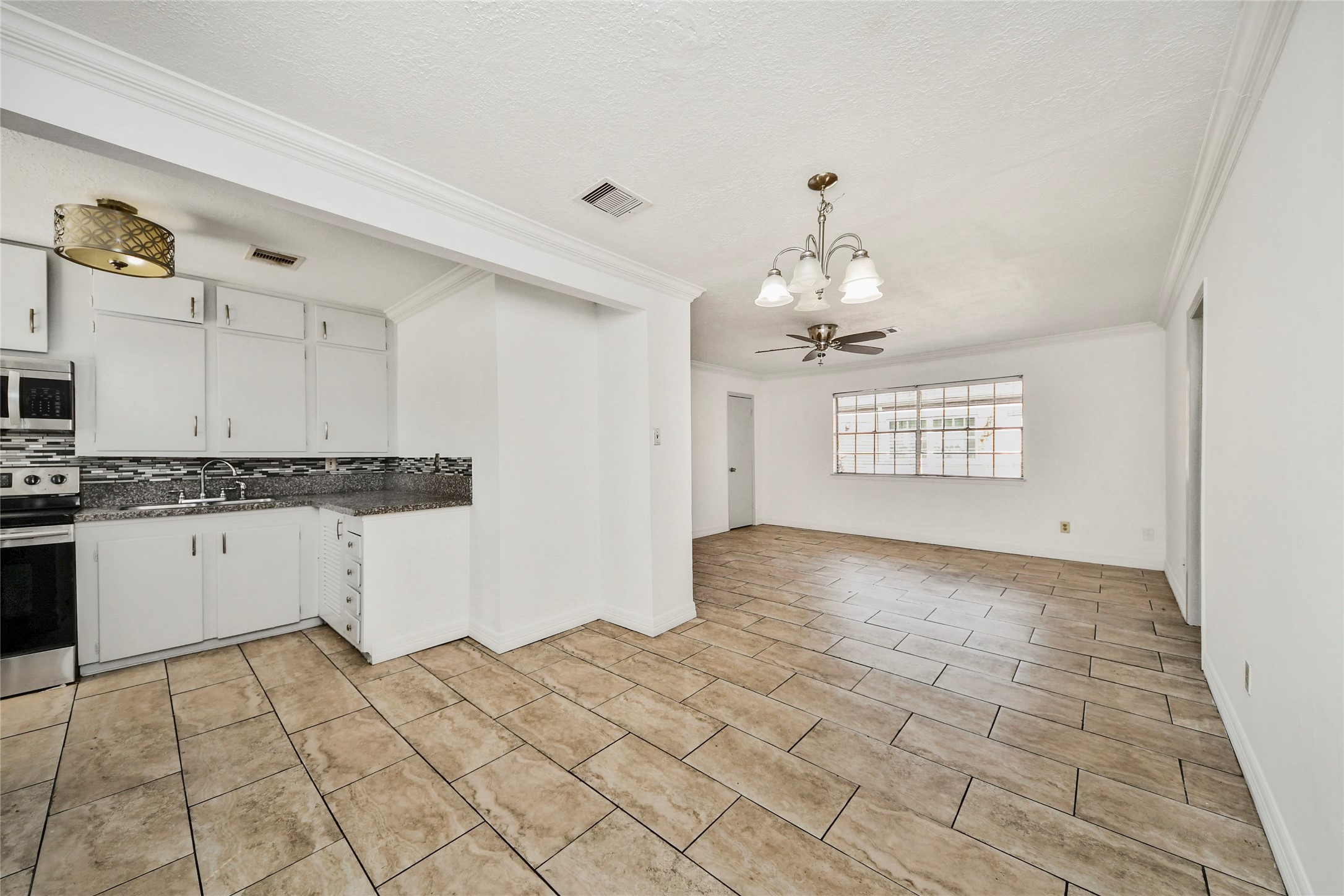 1240 Shadowdale Drive, #14, Houston, TX 77043 1240 Shadowdale Drive, #14, Houston, TX 77043
