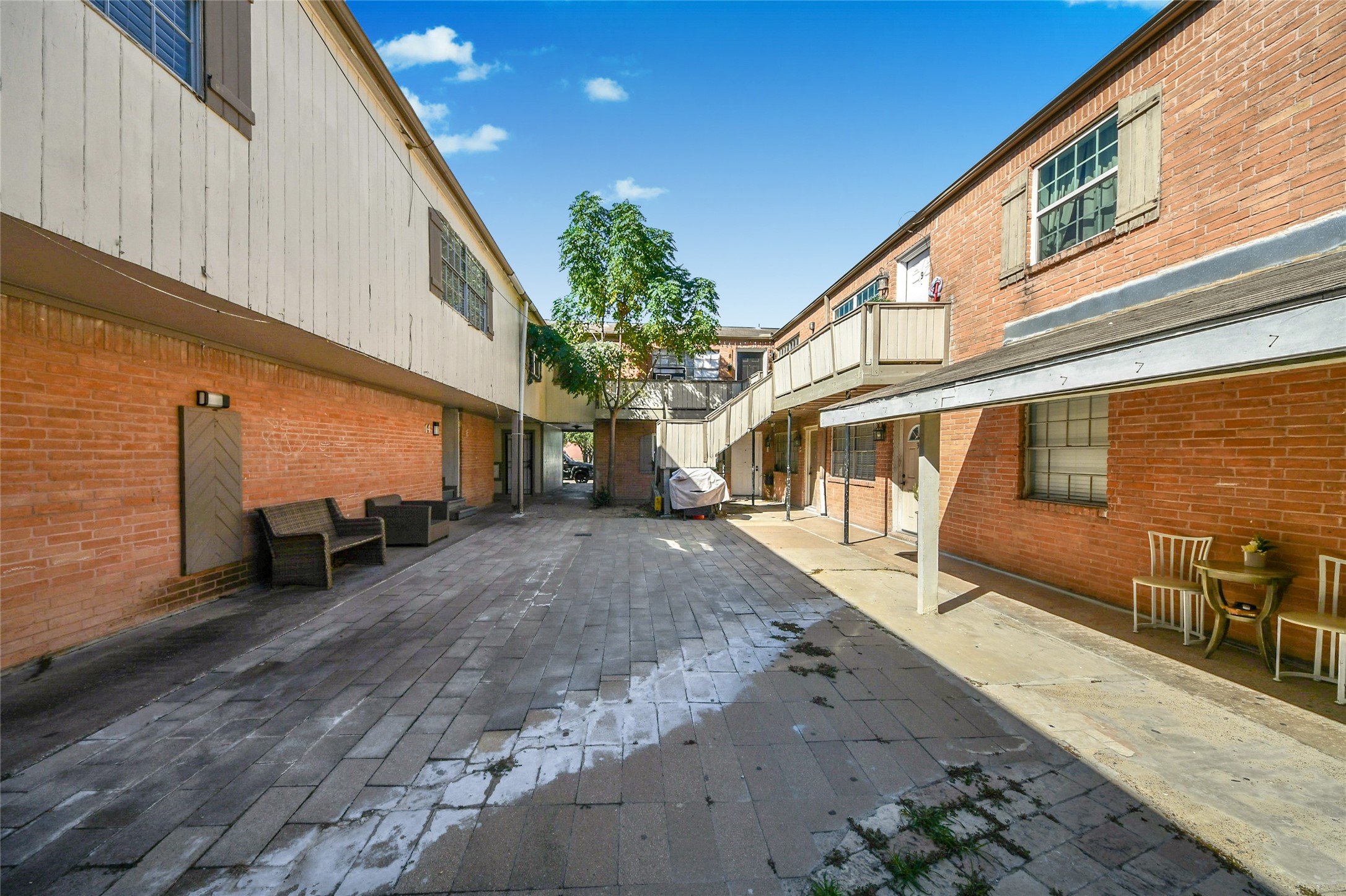 1240 Shadowdale Drive, #14, Houston, TX 77043