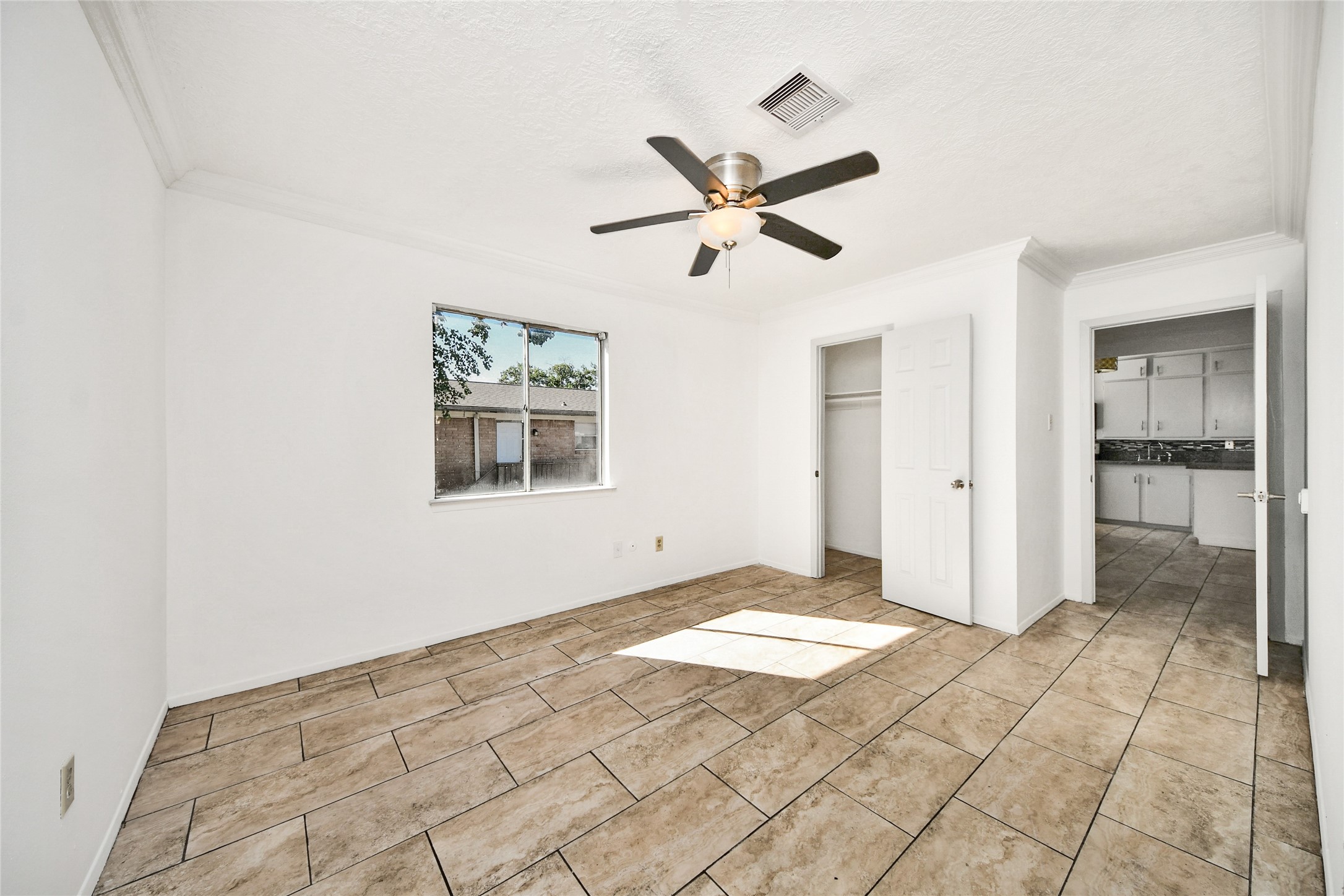 1240 Shadowdale Drive, #14, Houston, TX 77043