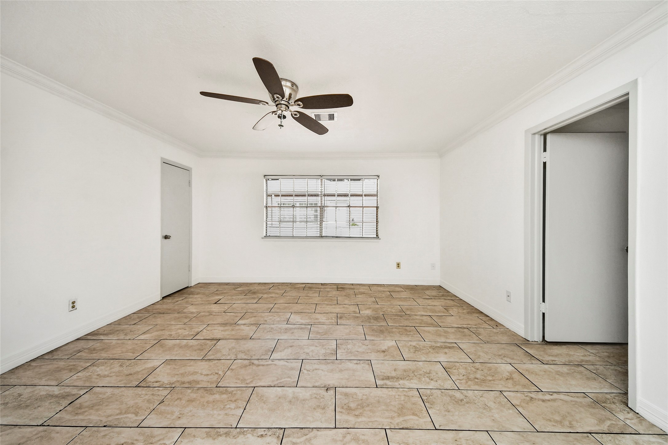 1240 Shadowdale Drive, #14, Houston, TX 77043