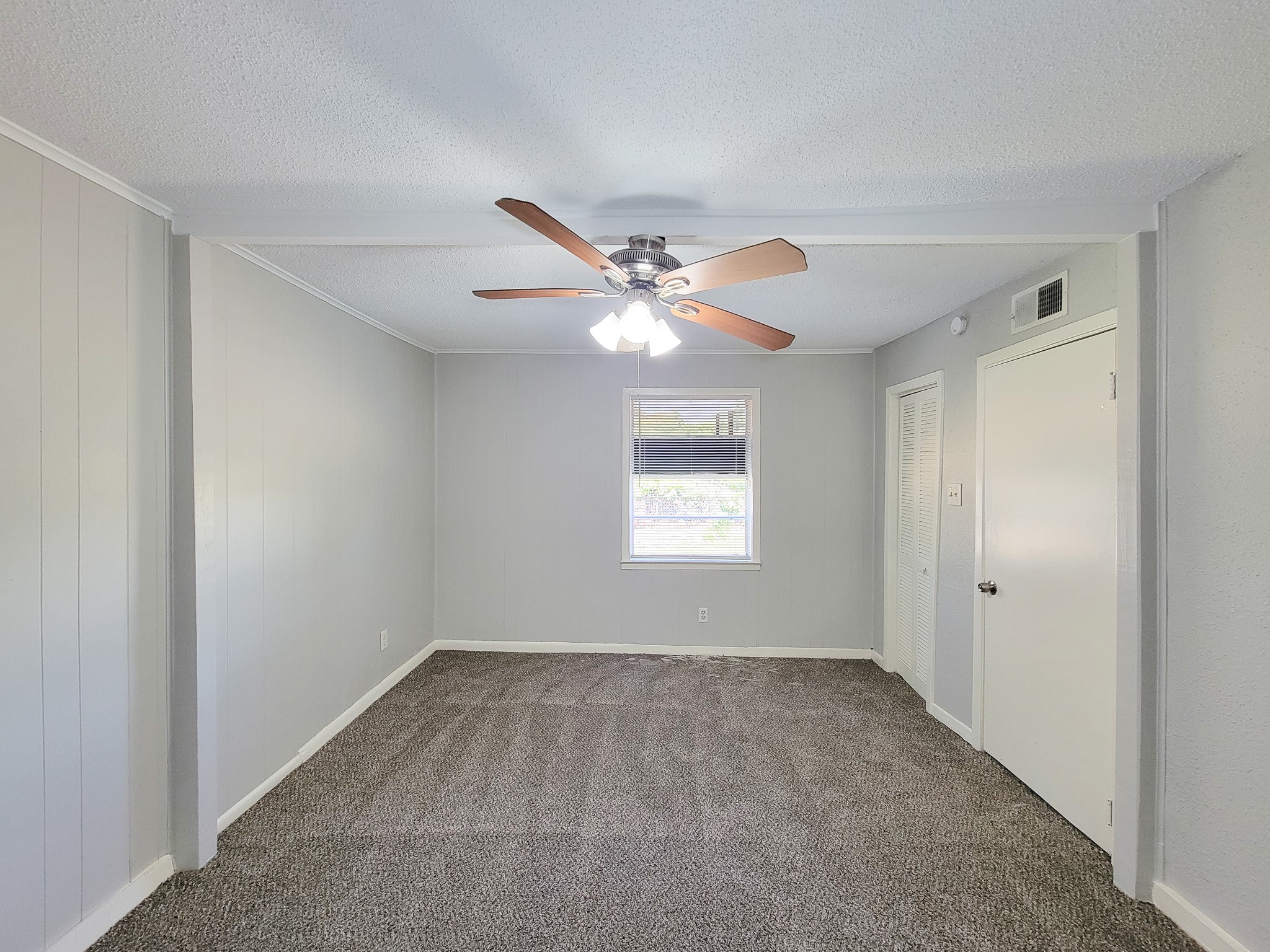 5007 Caplin Street, Houston, TX 77026