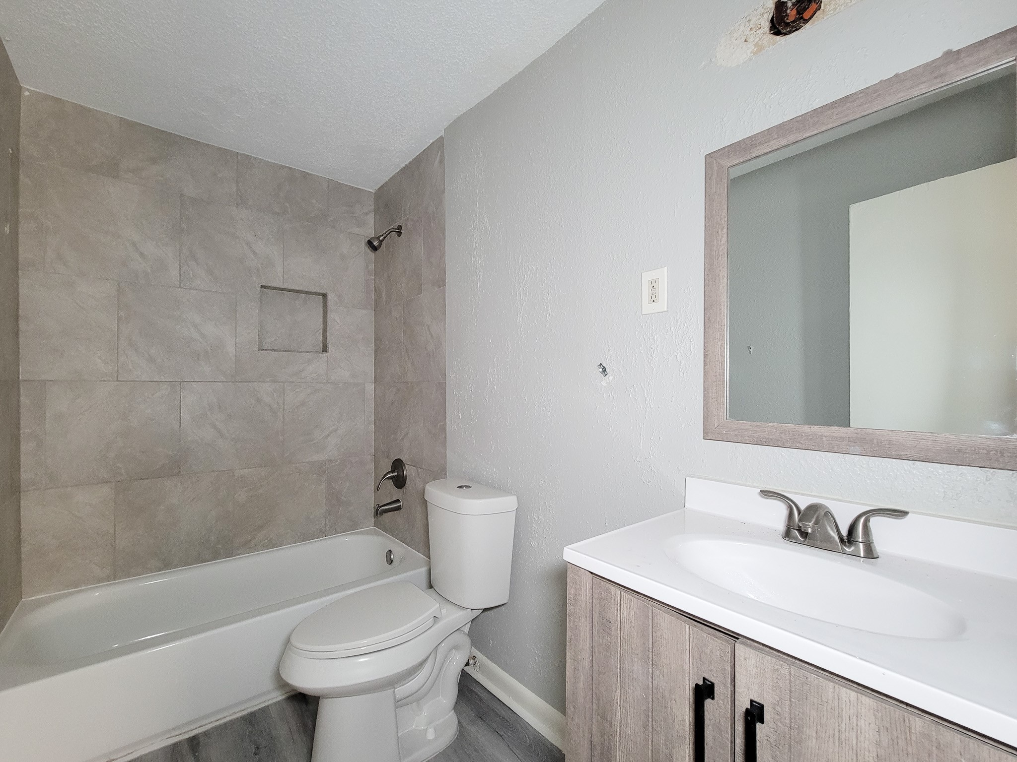 5007 Caplin Street, Houston, TX 77026
