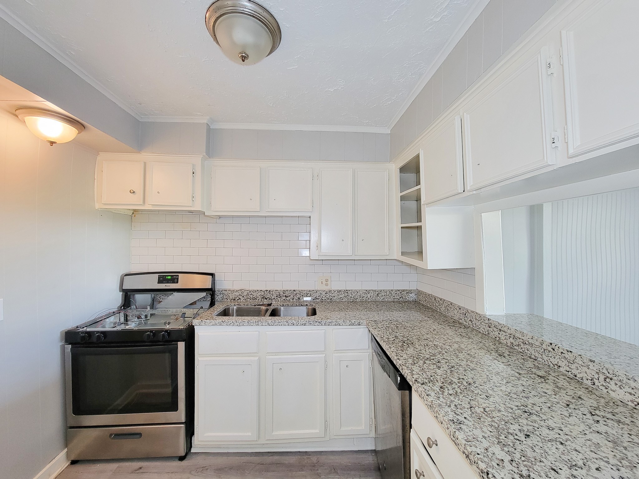 5007 Caplin Street, Houston, TX 77026