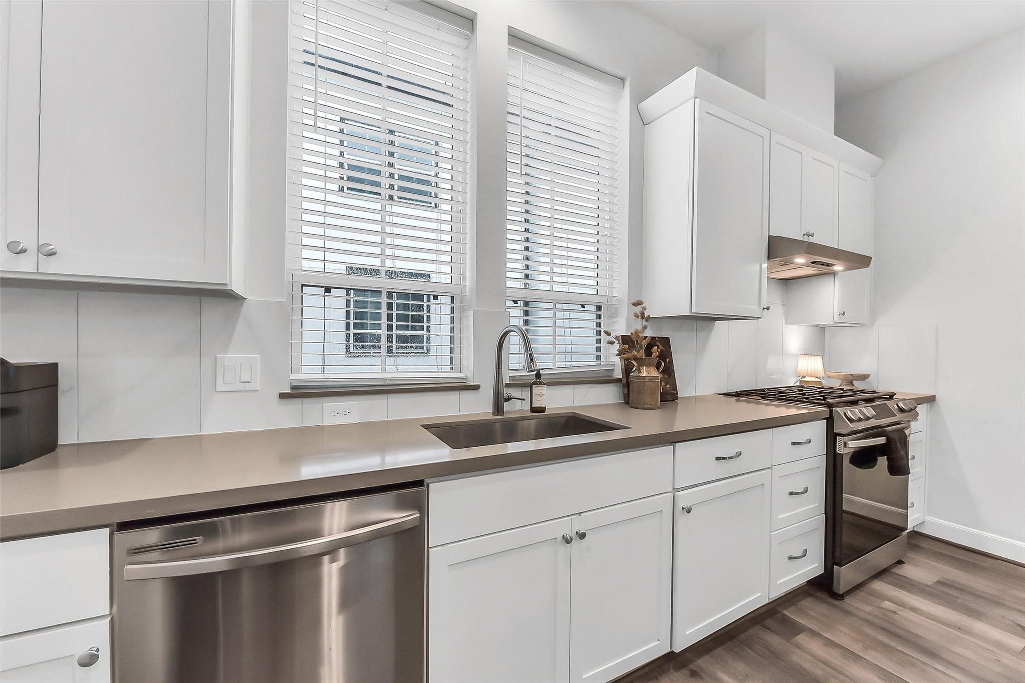 2804 Grand Fountains Drive, #D, Houston, TX 77054