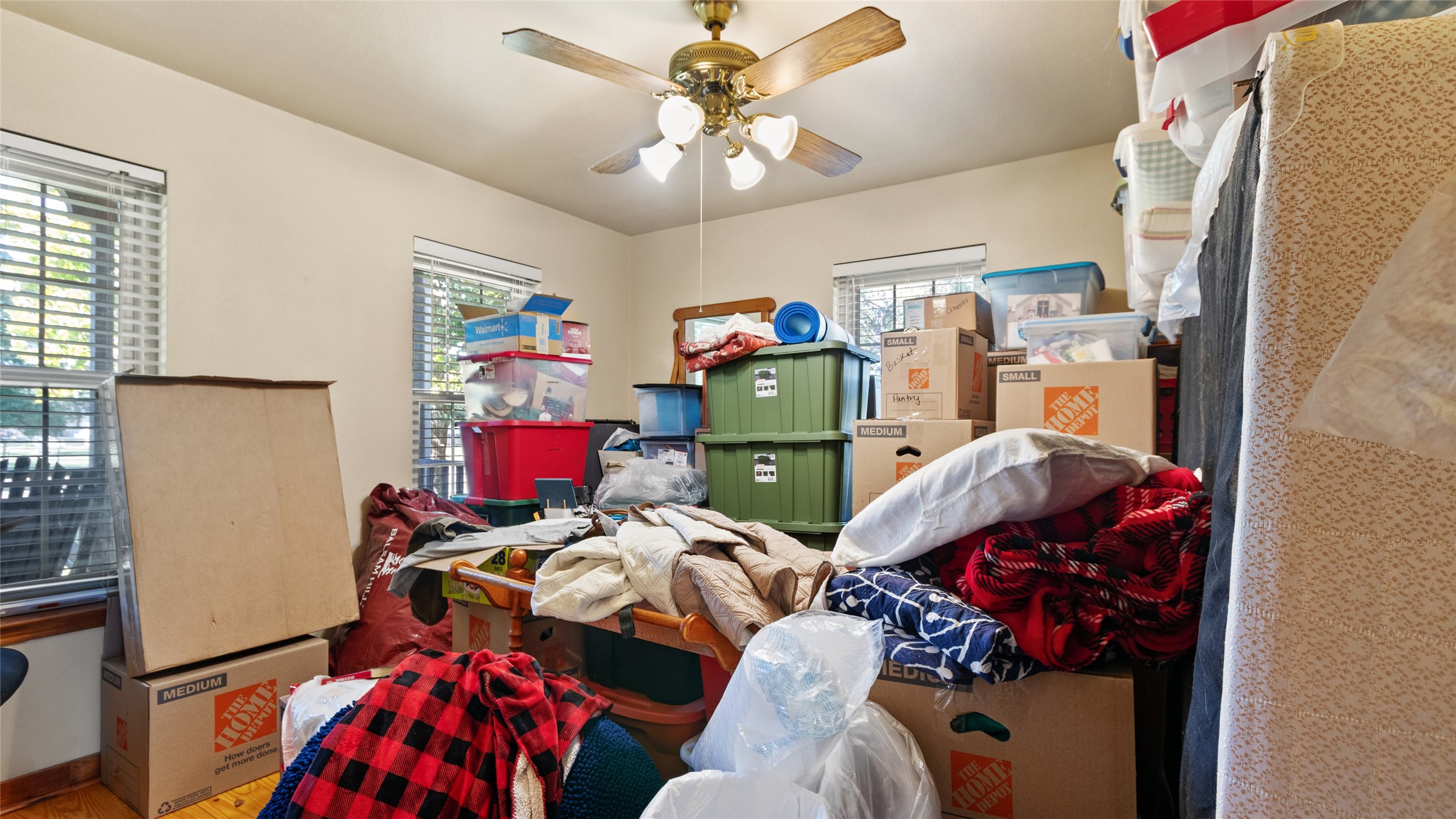 Second bedroom is currently full with boxes