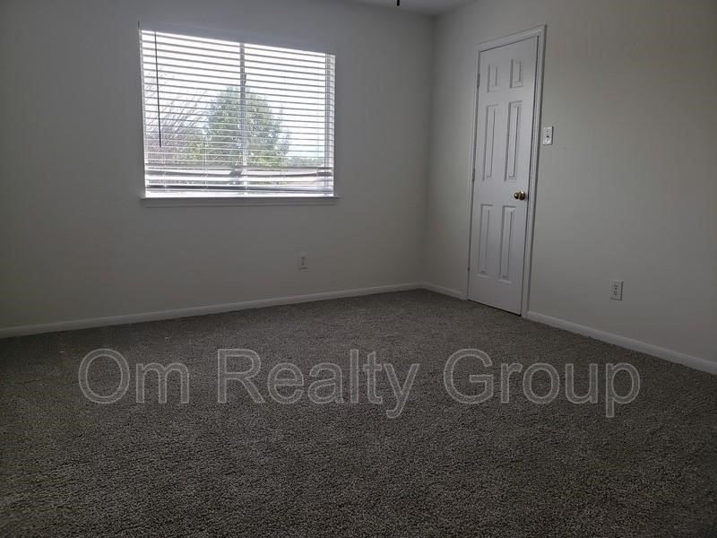 6655 Stonefort Ct, Katy, TX 77449