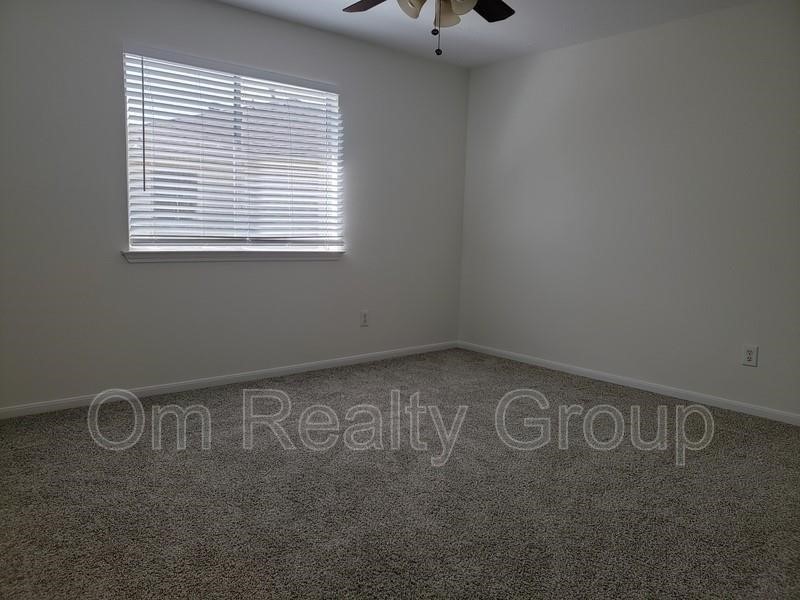 6655 Stonefort Ct, Katy, TX 77449