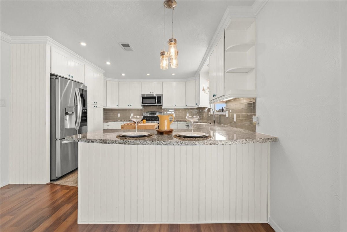 Breakfast Bar