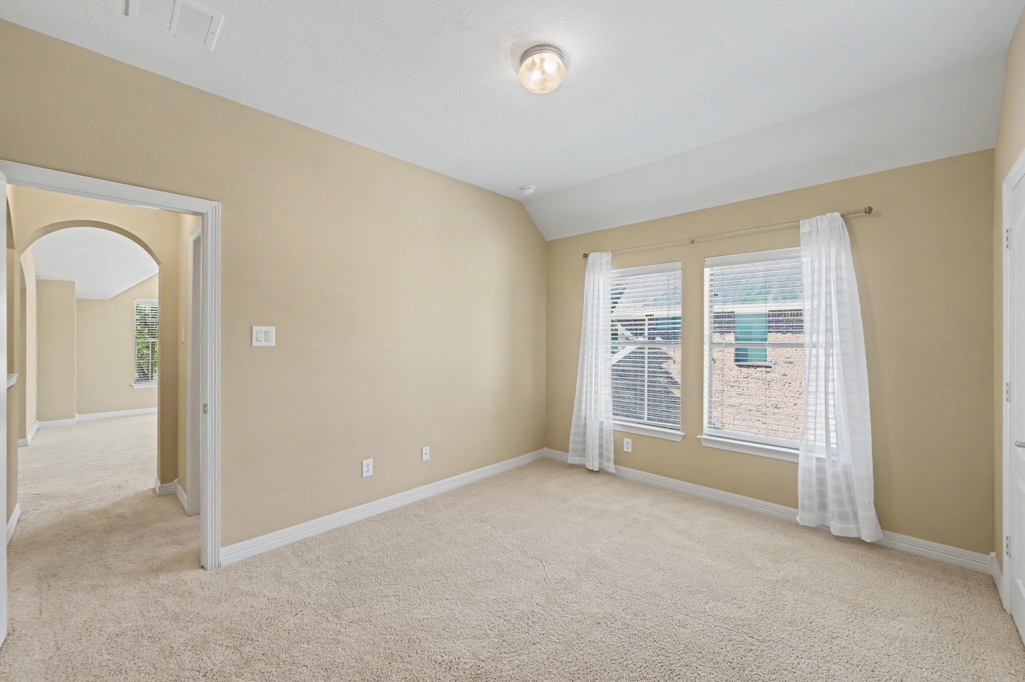 Upstairs bedroom 1