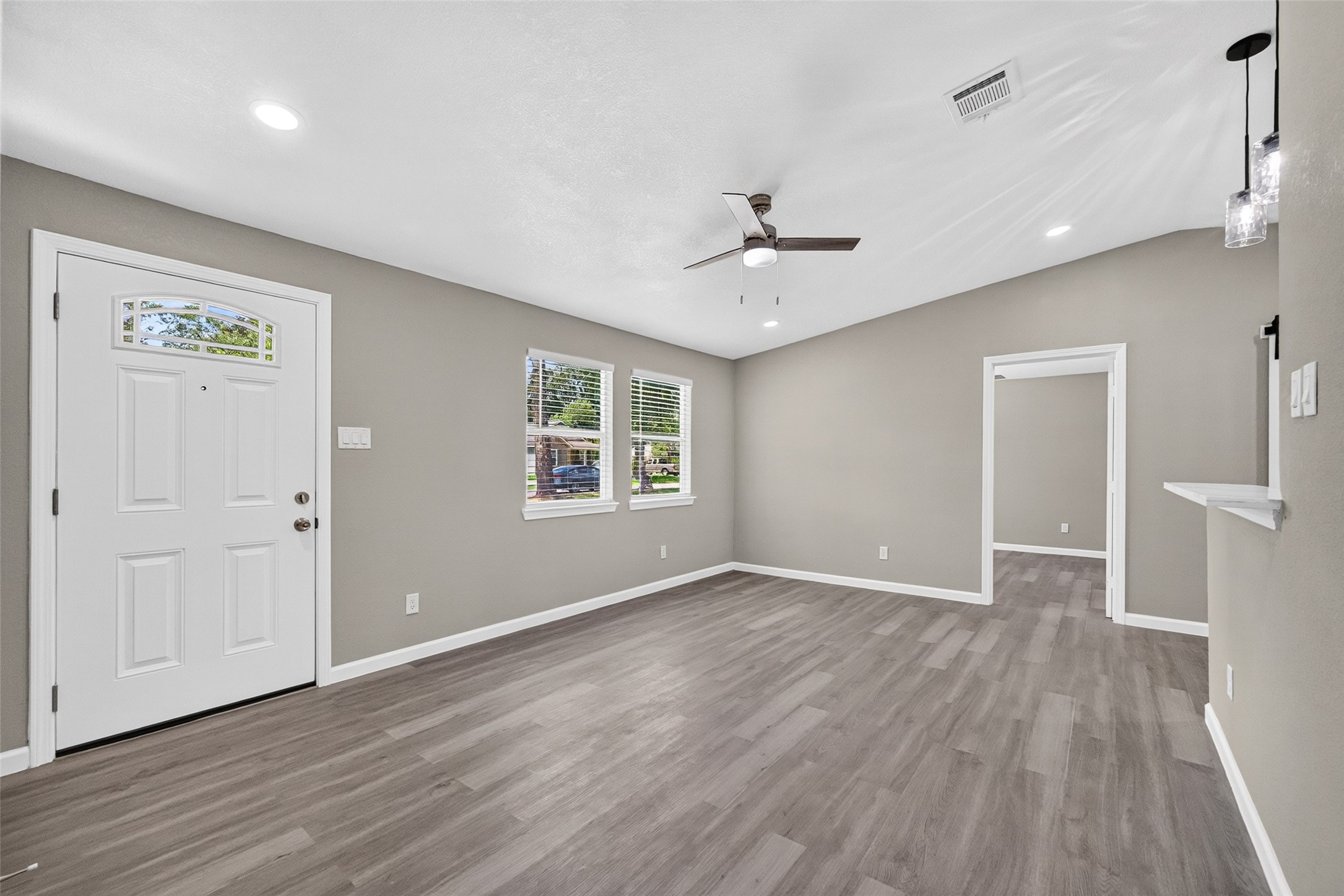 1302 Appomattox Drive, Texas City, TX 77591