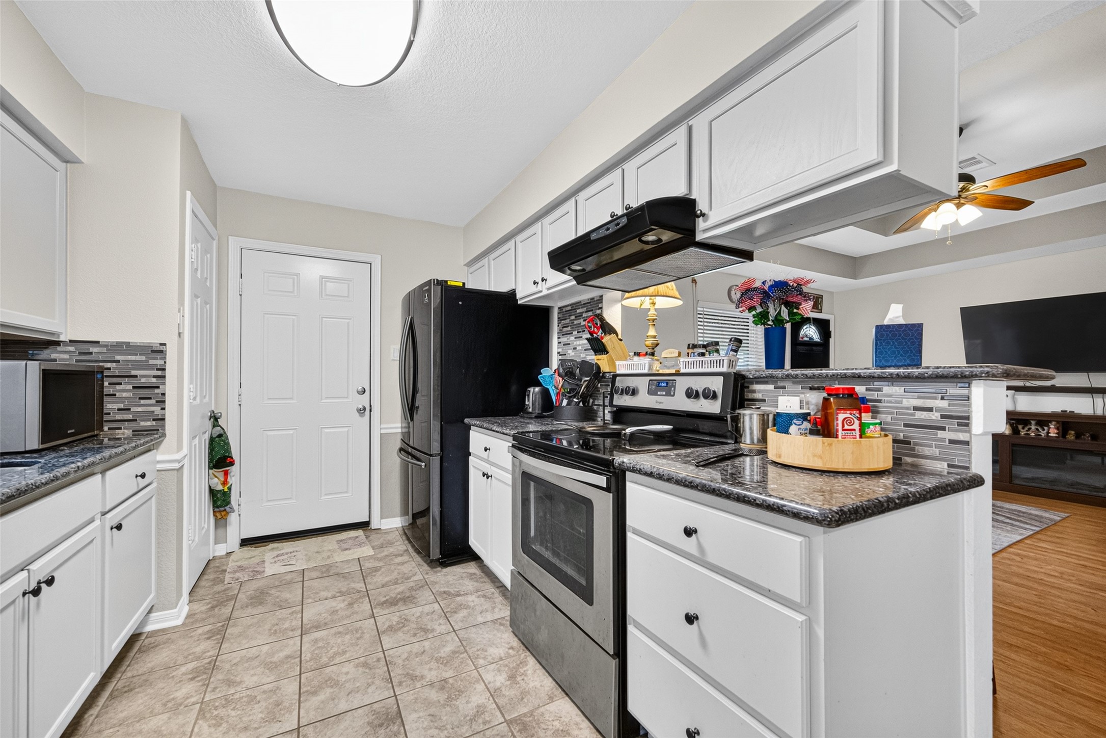 2316 29th Avenue N, Texas City, TX 77590